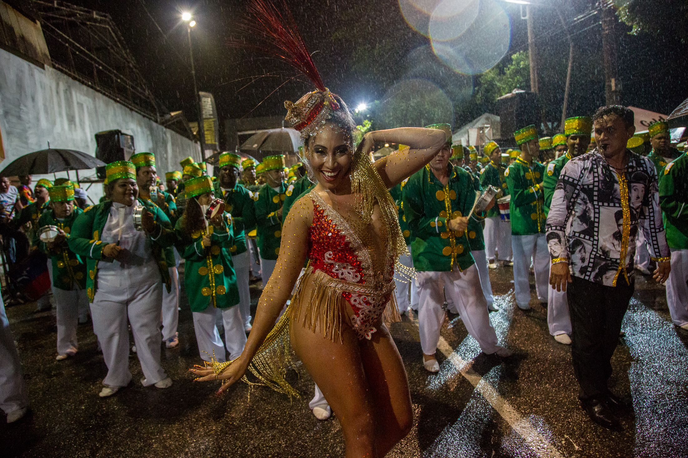 Escolas do Grupo 1 empolgam o público no desfile oficial do Carnaval 2018