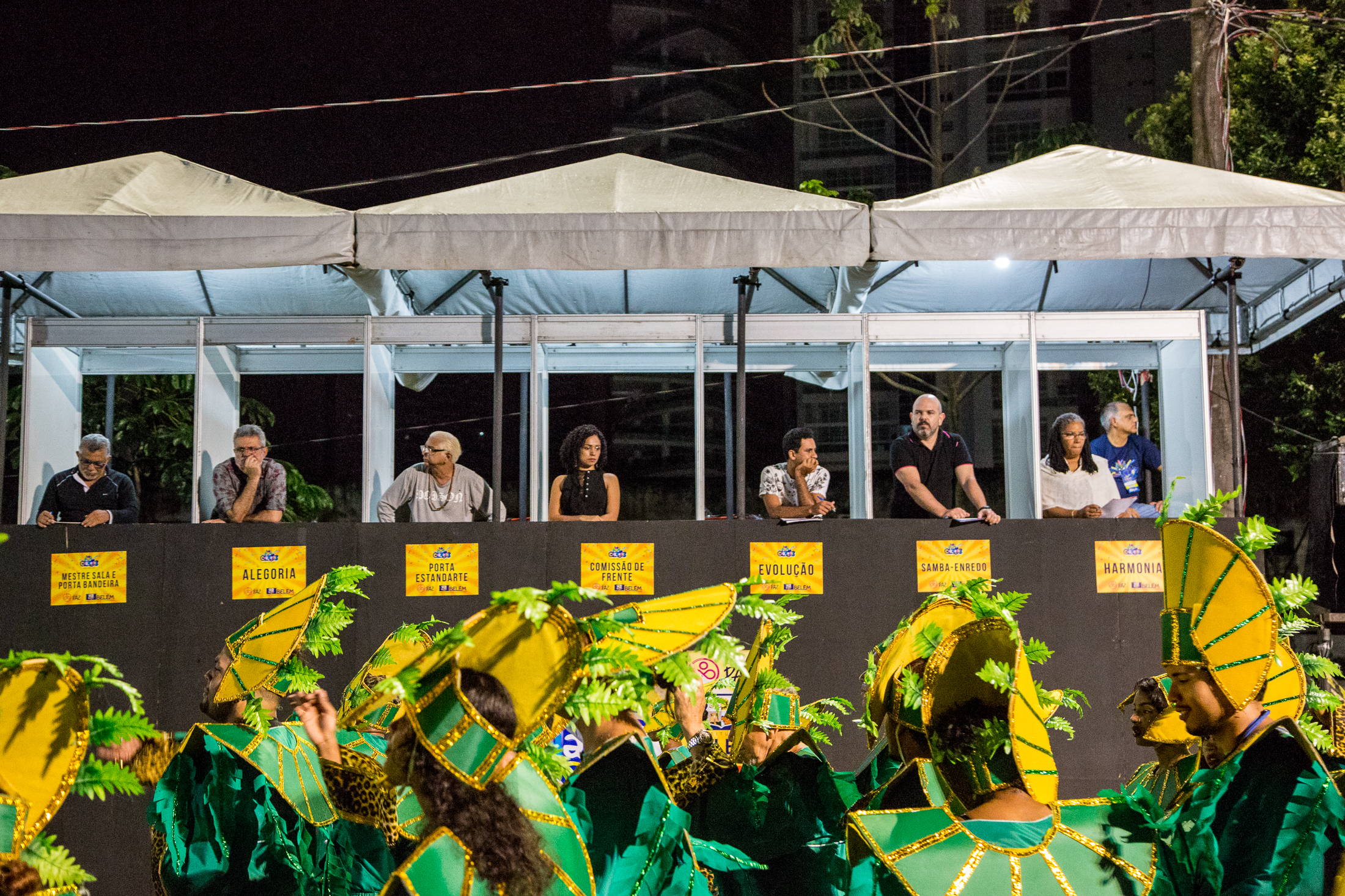 Escolas do Grupo 1 empolgam o público no desfile oficial do Carnaval 2018
