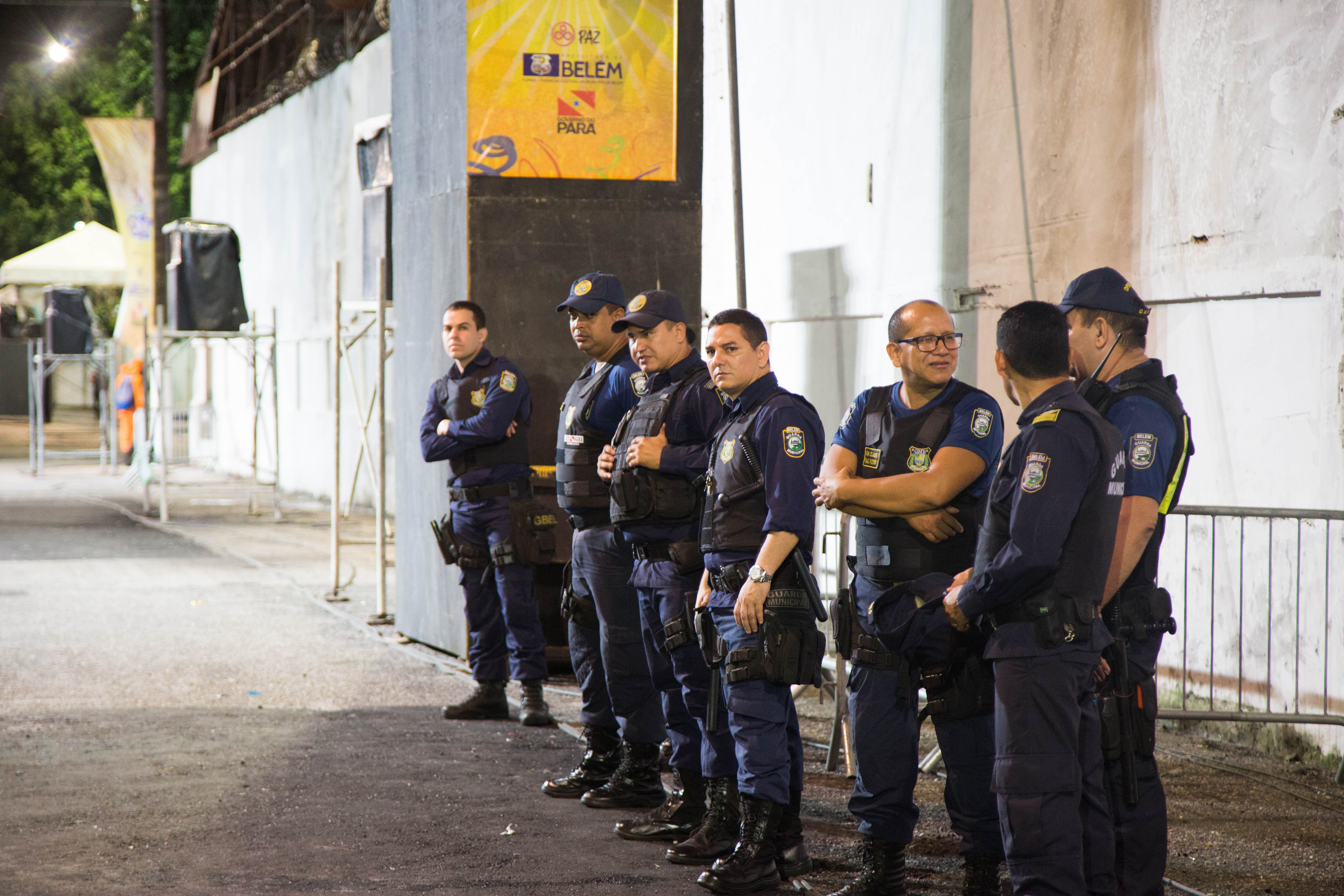 3º grupo encerra apresentação das Escolas de Samba na Marechal Hermes