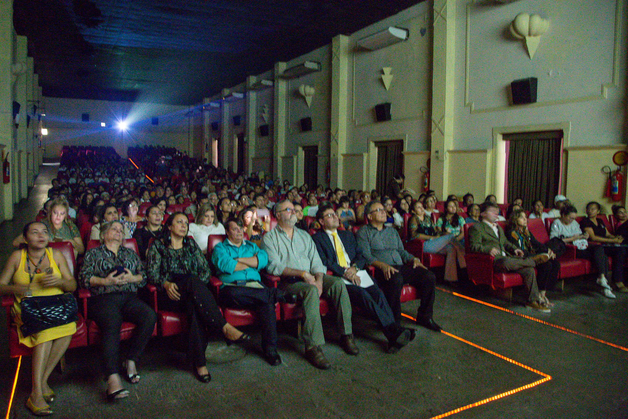 Poeta com Down lança filme no Olympia e Zenaldo anuncia incentivo