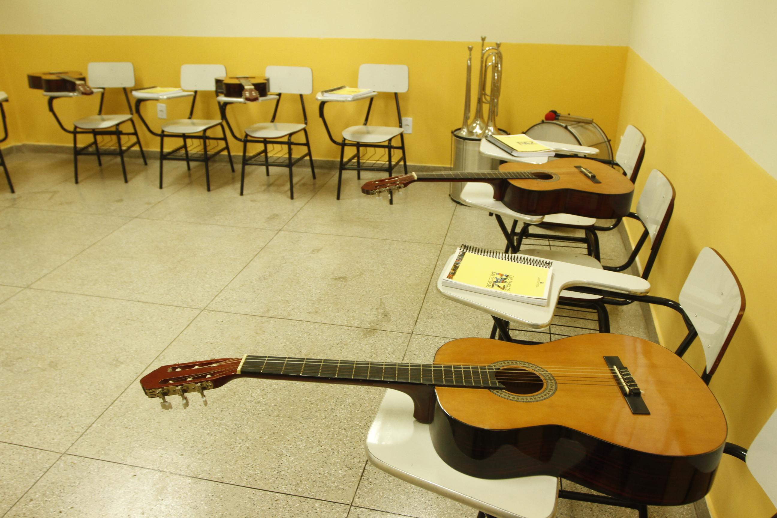 Nova escola Manuela Freitas abre mais de mil vagas na rede municipal
