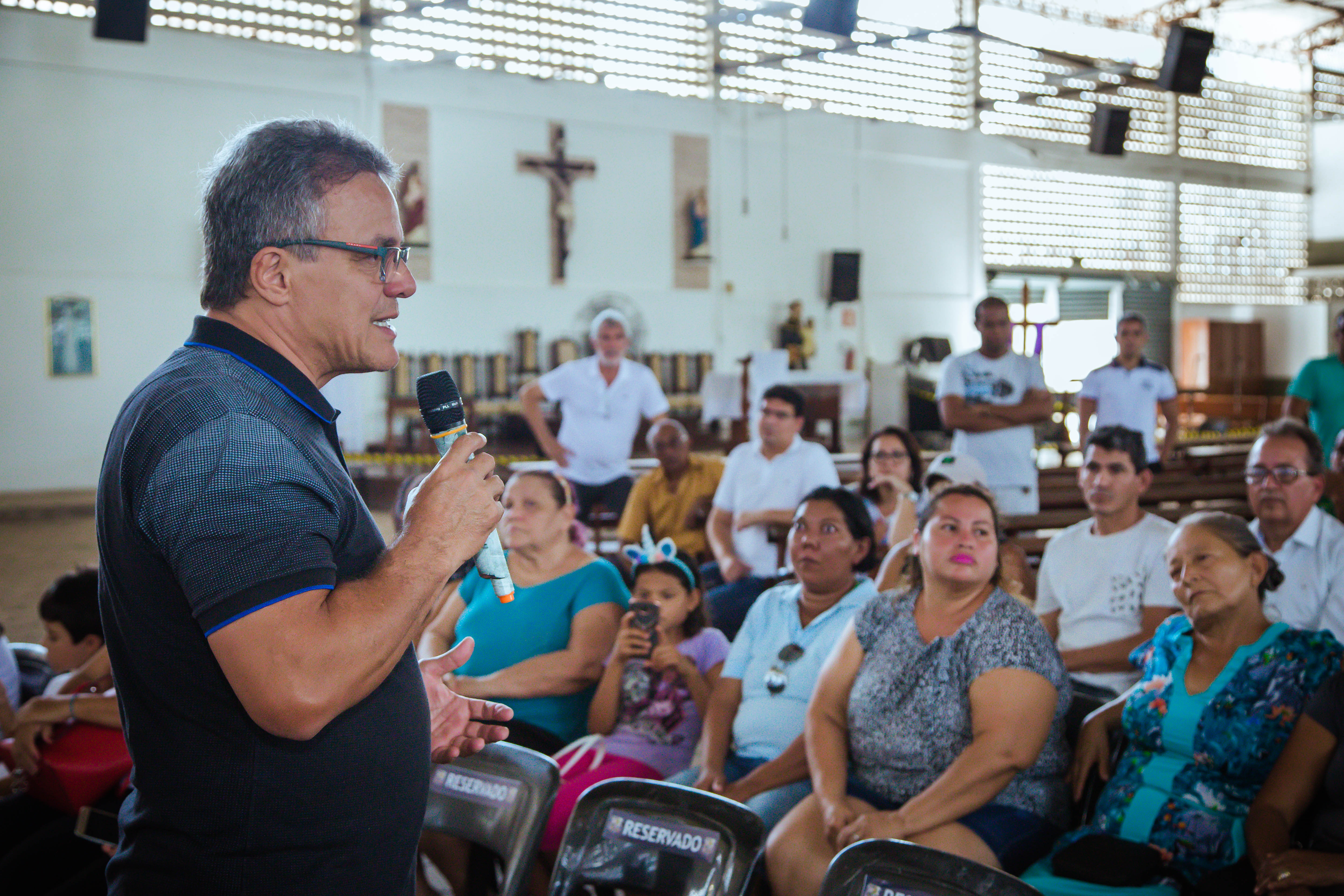 Prefeitura atualiza cadastro de famílias afetadas por obras na Bacia da Estrada Nova