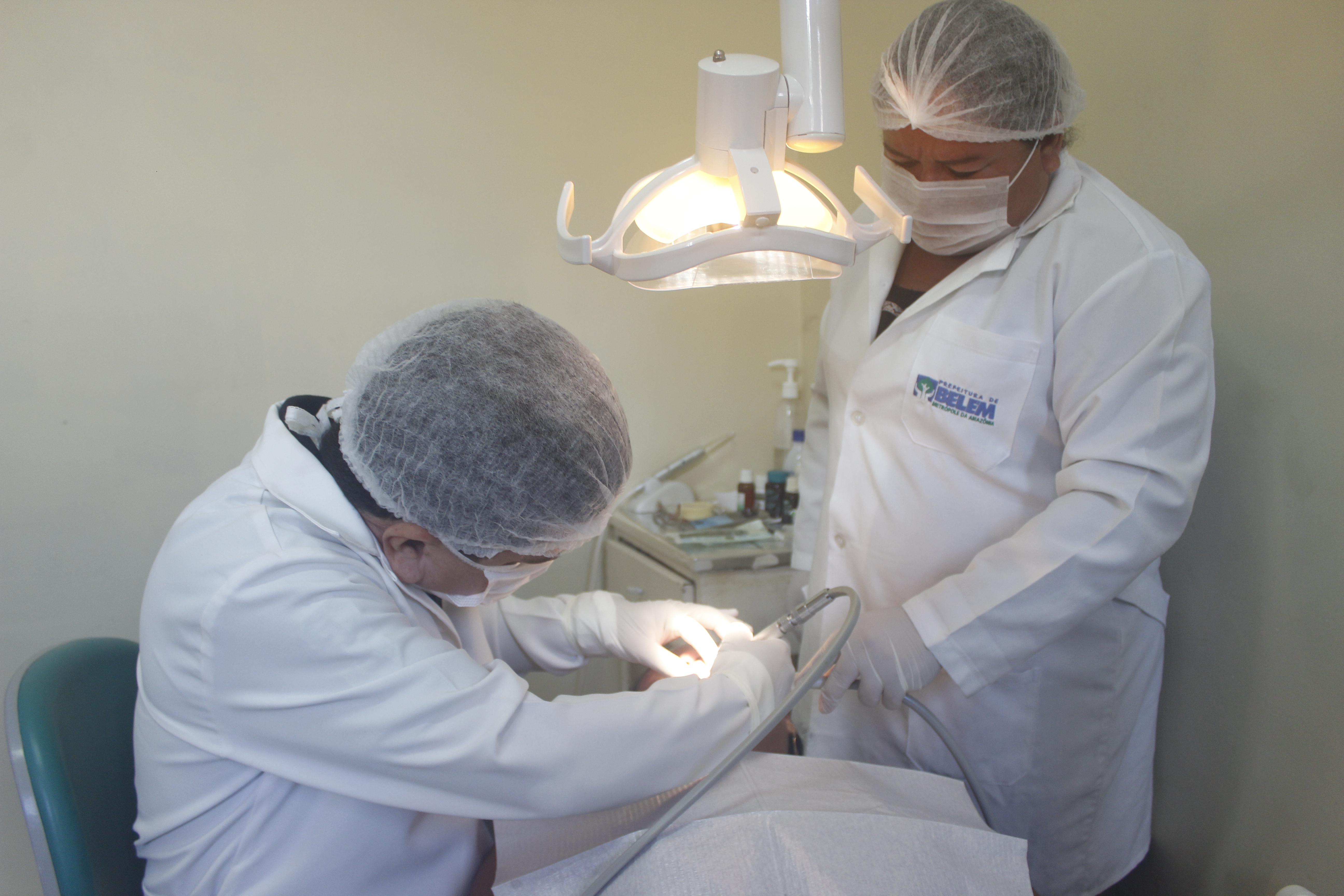 Dois mil moradores de Outeiro e Cotijuba contam com serviço odontológico gratuito