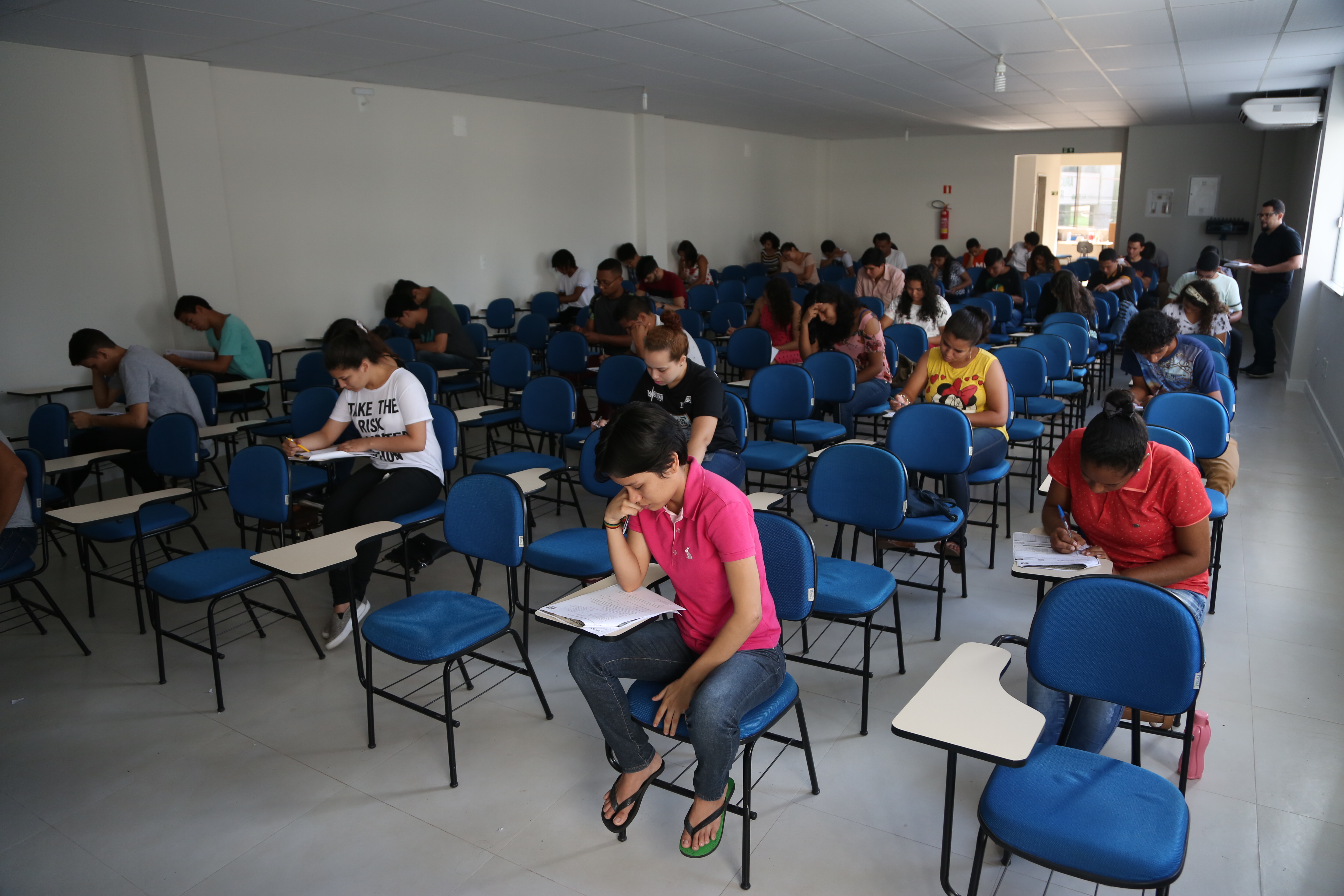 Pré-Vestibular Municipal seleciona alunos que concorrerão às escolas militares