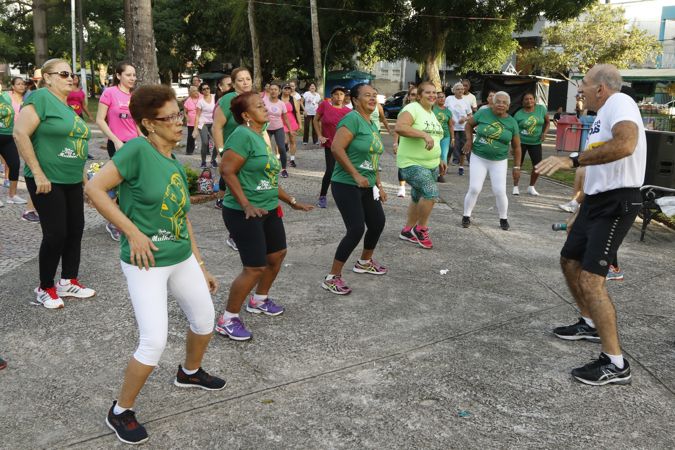 Prefeitura promove ações em vários bairros de Belém no Dia Internacional da Mulher