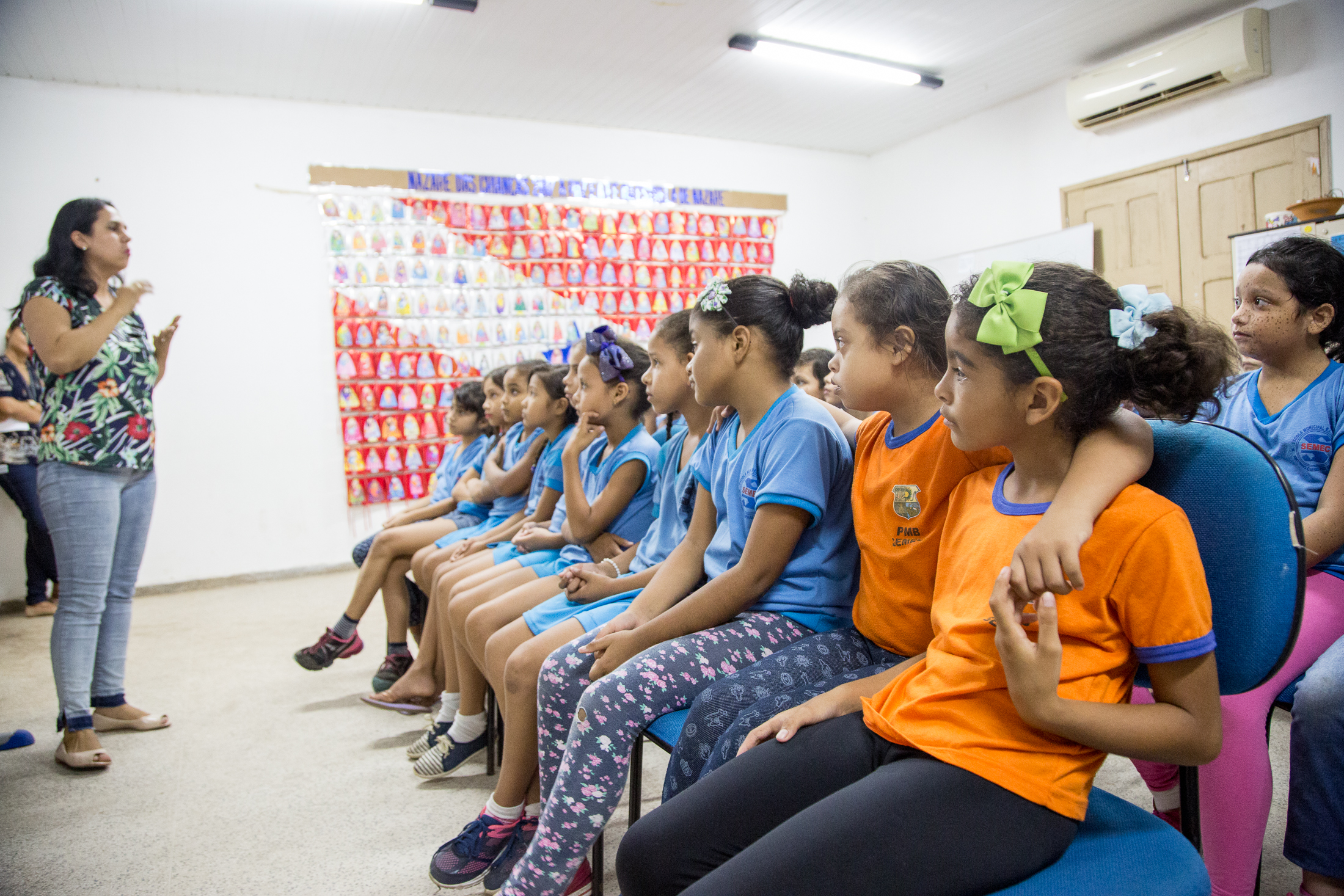 Crianças participam de ação educativa no Dia Internacional da Síndrome de Down