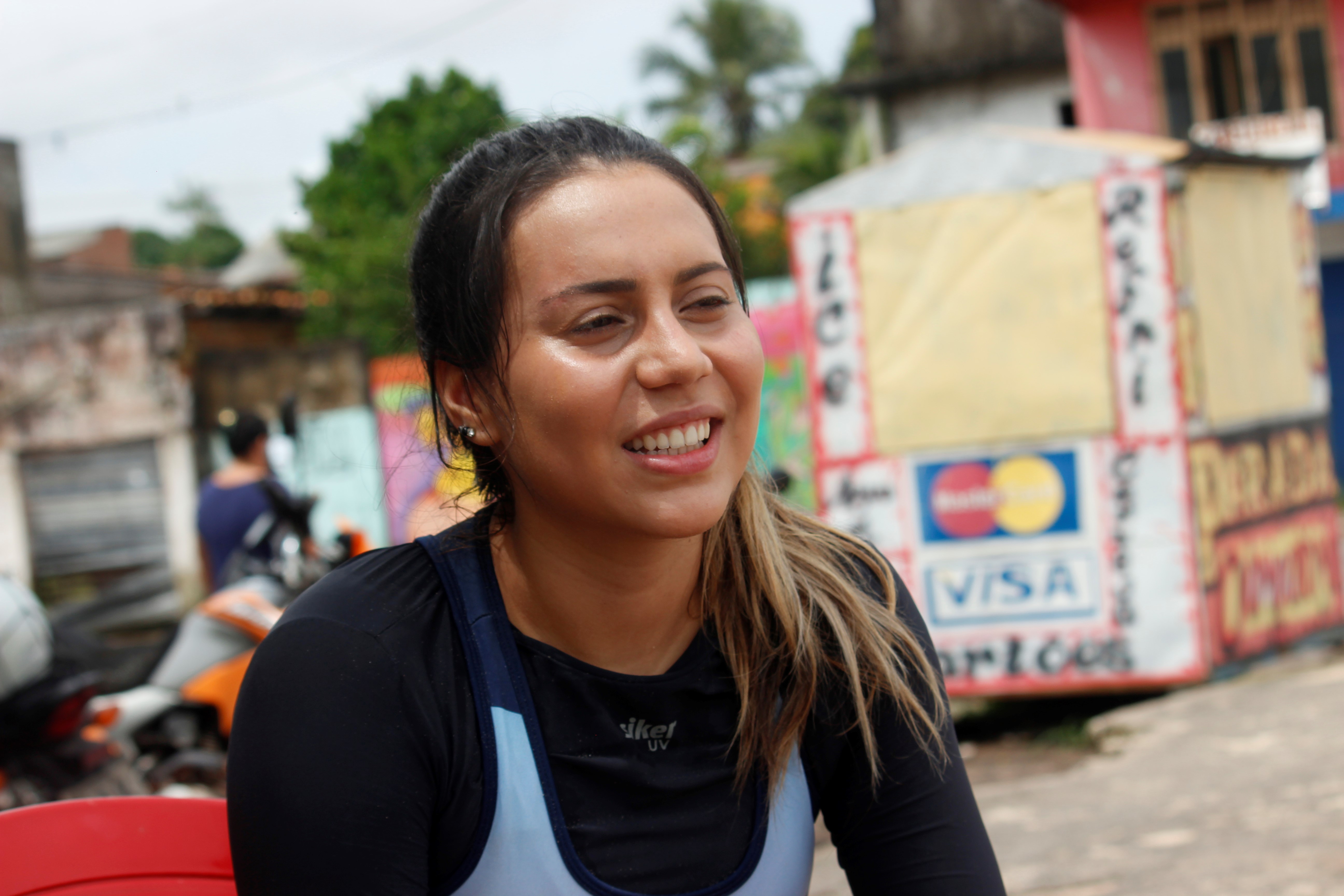 Torneio de vôlei de praia feminino leva 200 pessoas a Outeiro neste domingo
