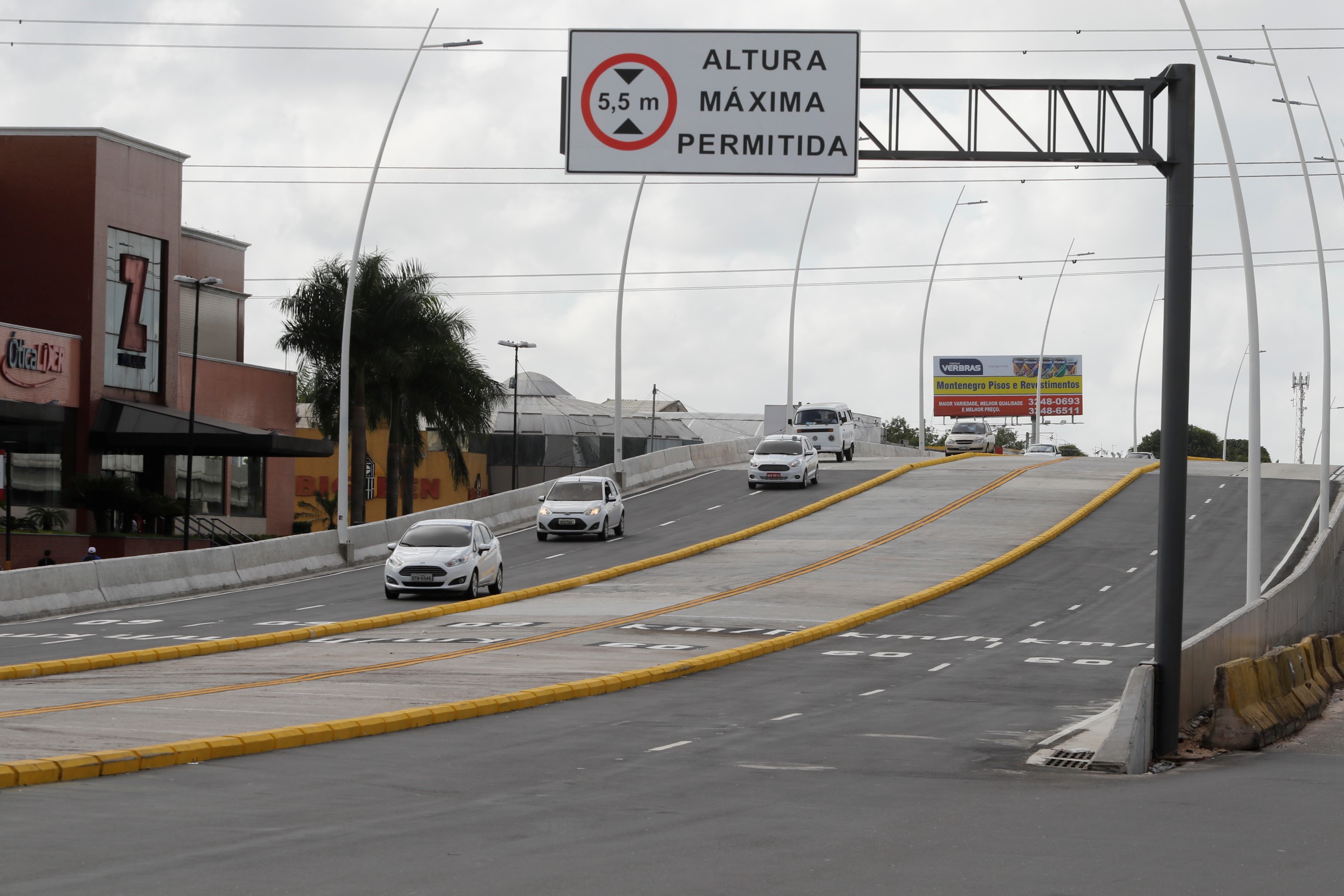 Elevado da Augusto Montenegro trouxe mais fluidez ao trânsito