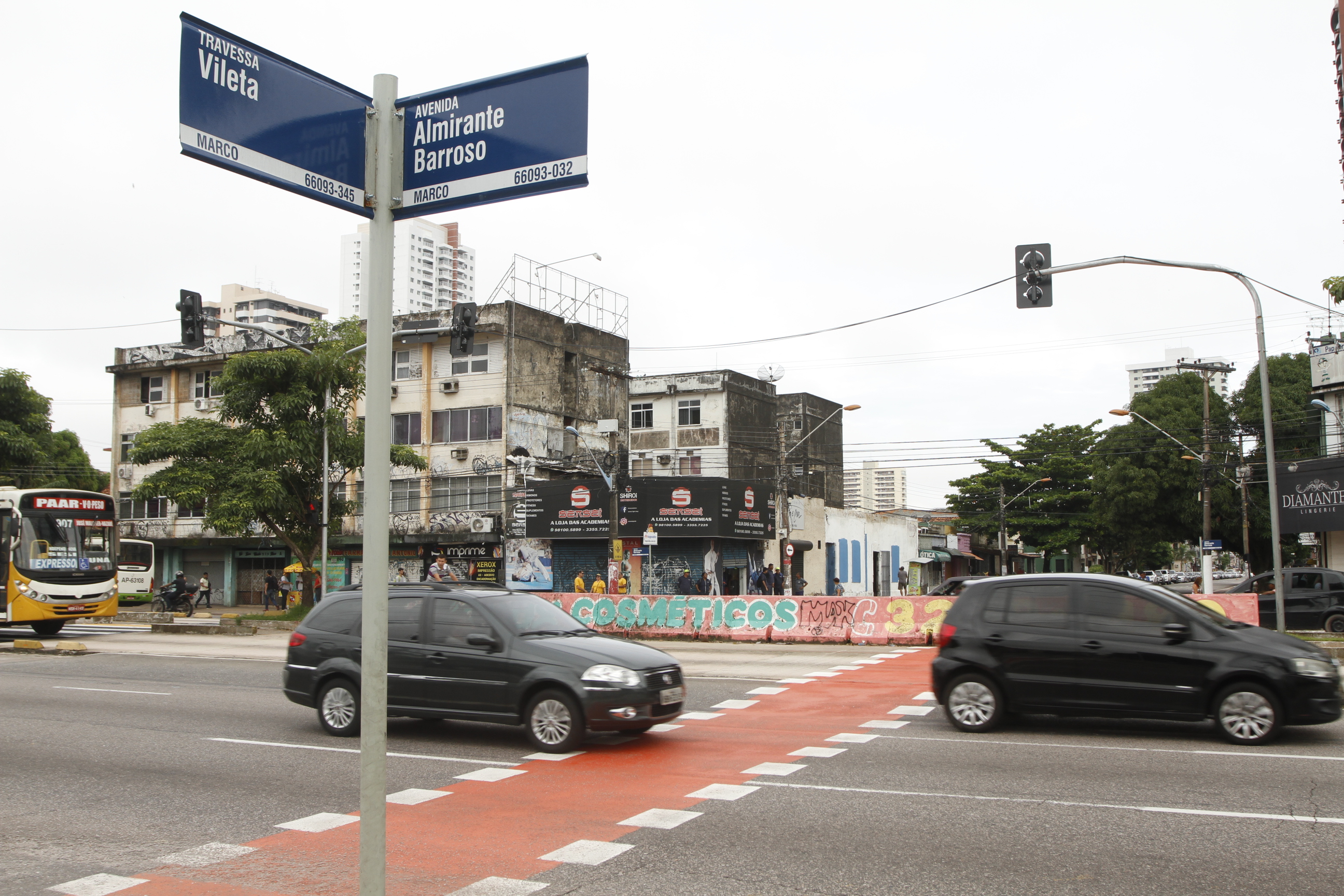 Vileta passa a ter sentido único da Antônio Everdosa à avenida João Paulo II