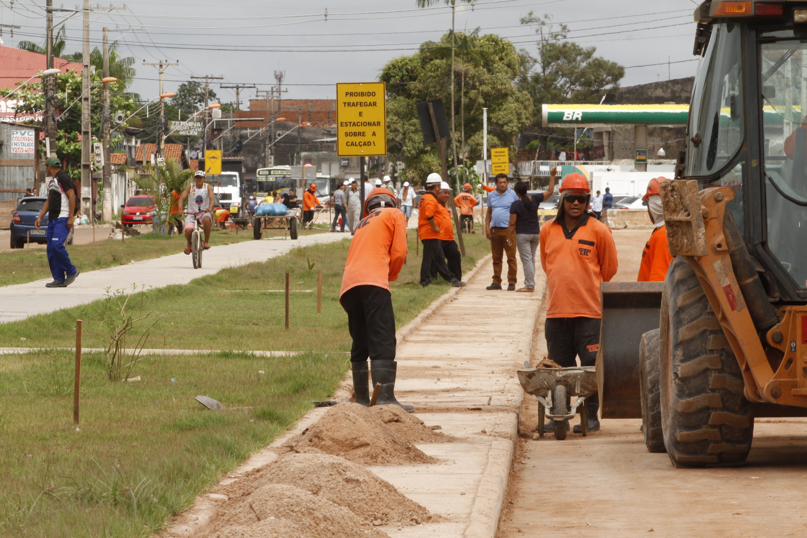 Macrodrenagem e urbanização entram na fase final e alteram trânsito na Bernardo Sayão