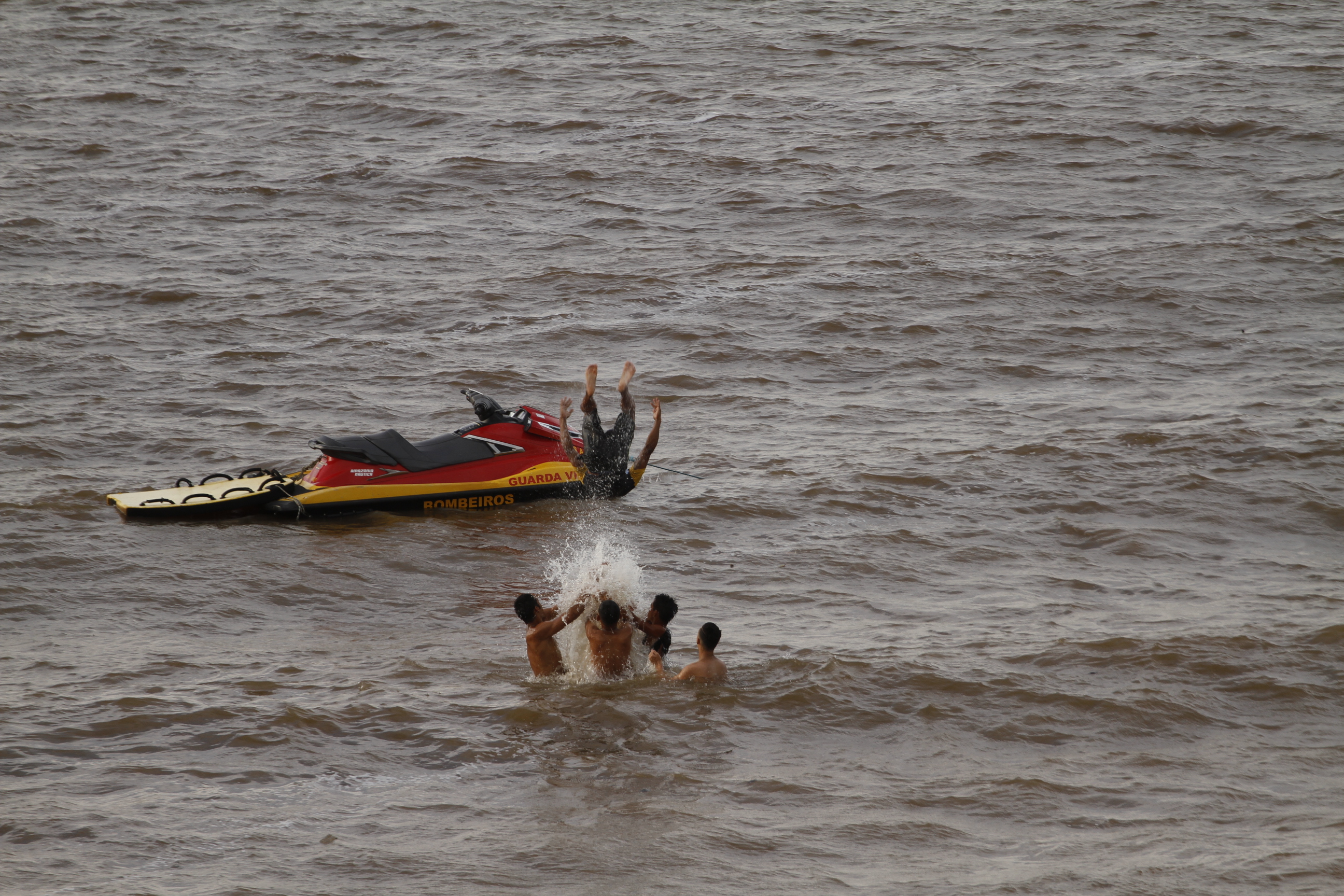 Concurso de beleza marca aniversário de 125 anos de Outeiro