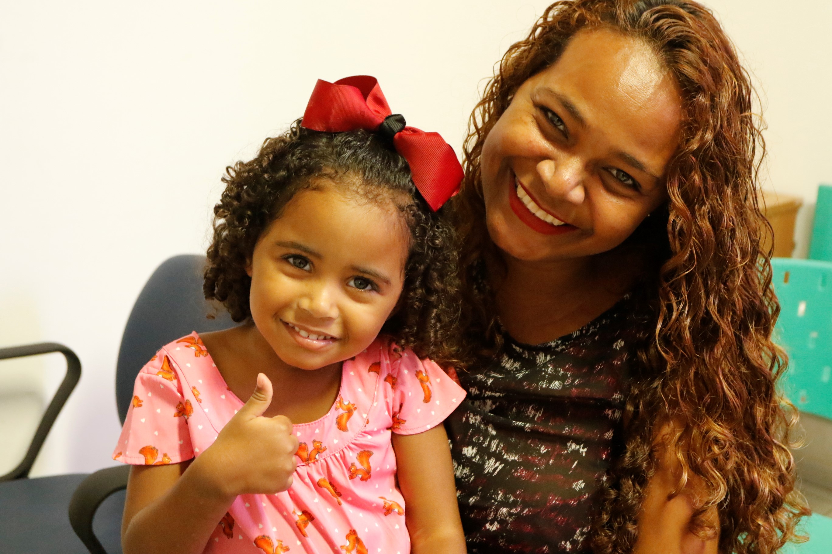 Mães recebem orientação de primeiros socorros para crianças