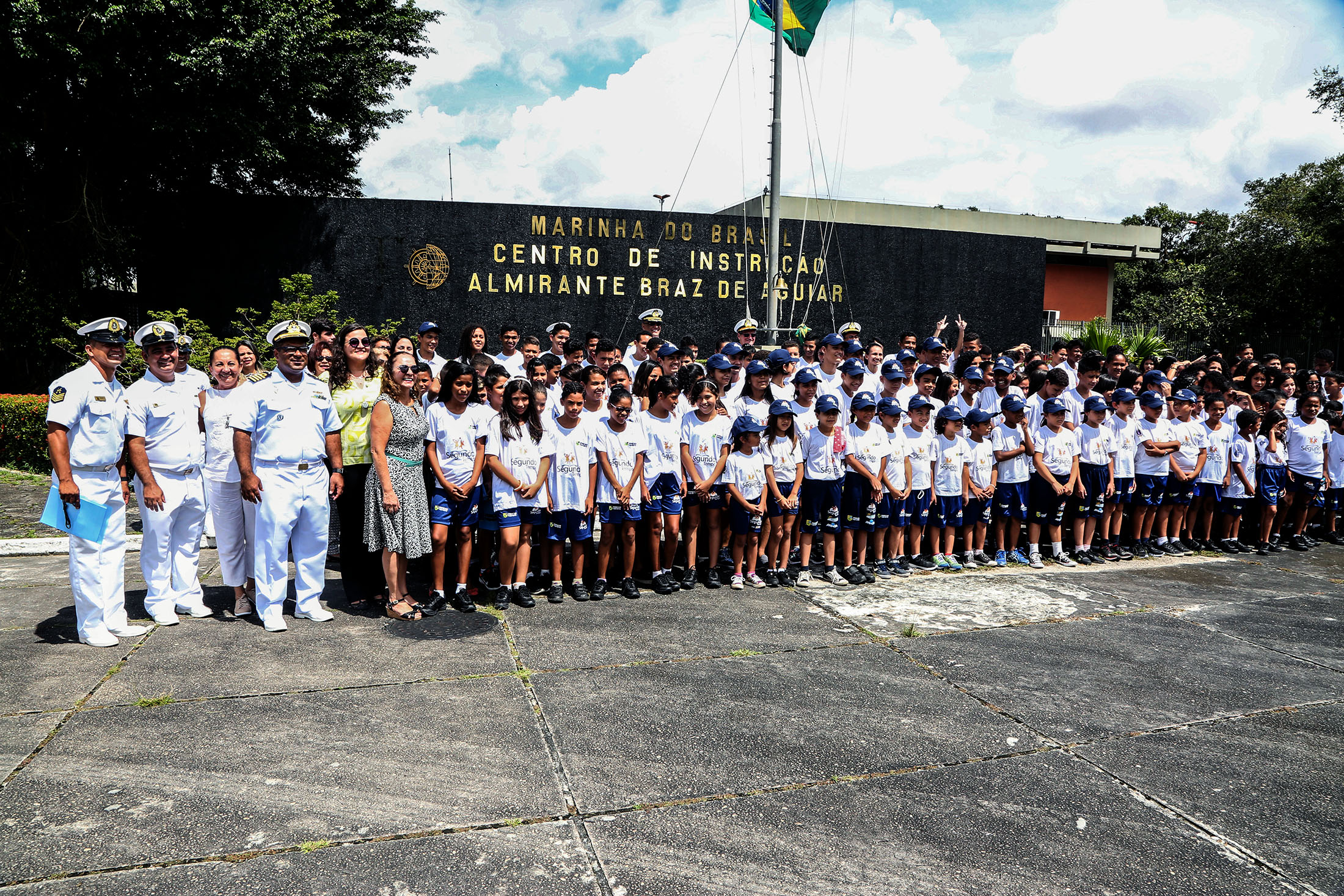 Alunos da rede municipal participam do Programa Forças no Esporte