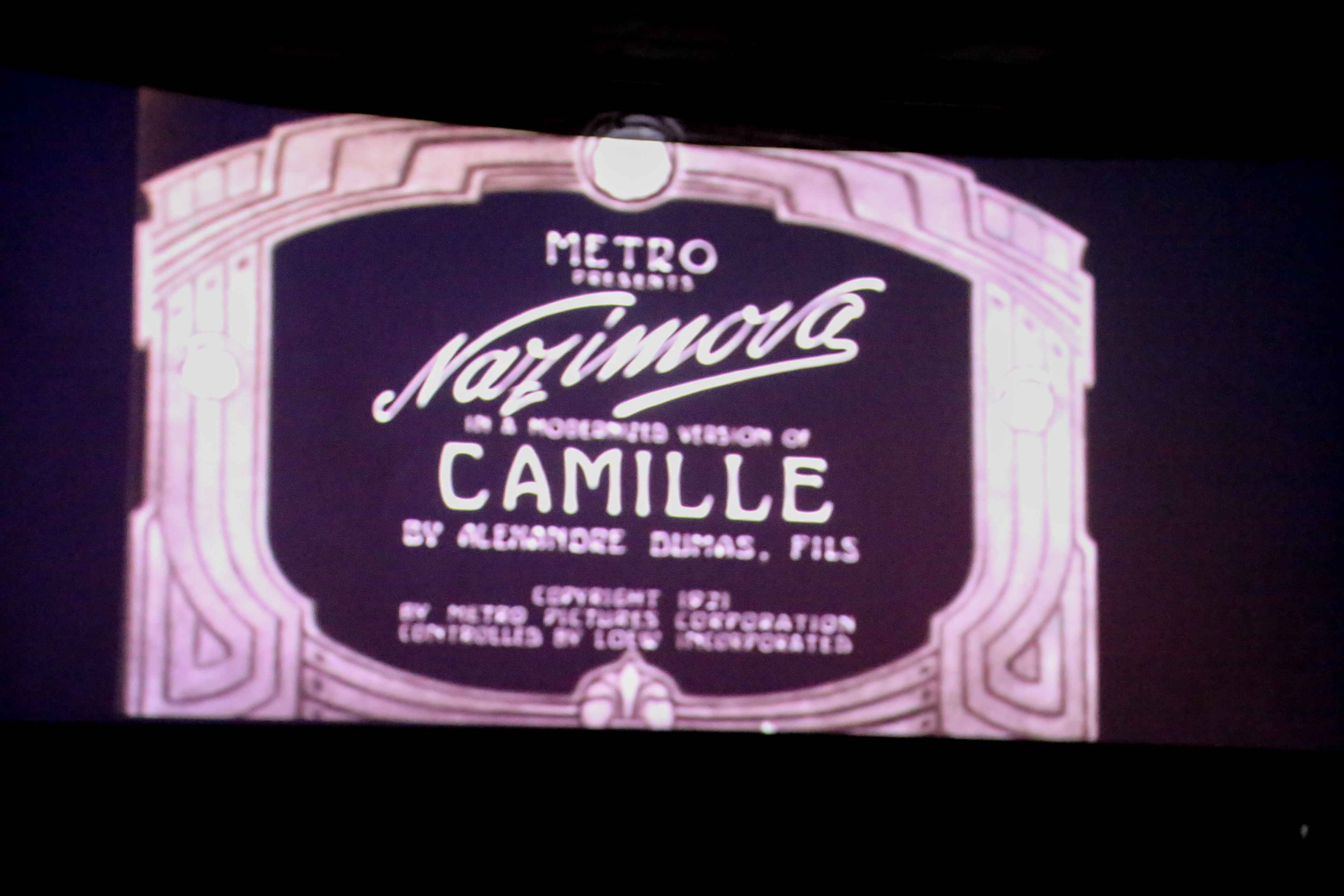Olympia lota em sessão que comemorou os 106 anos do cinema