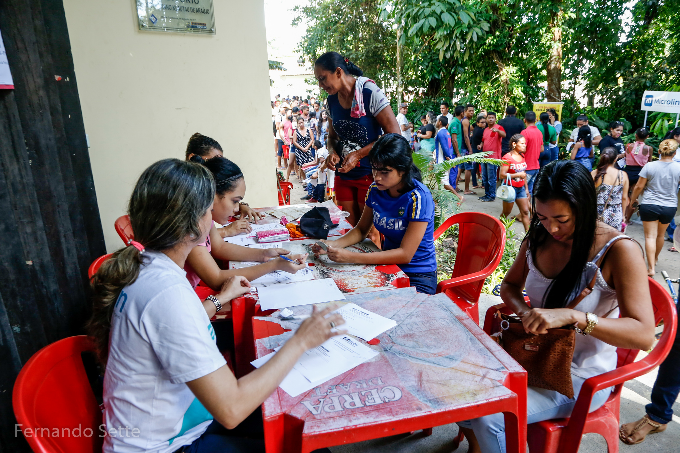 Ação social da Funbosque atende milhares de moradores de Outeiro e região das ilhas