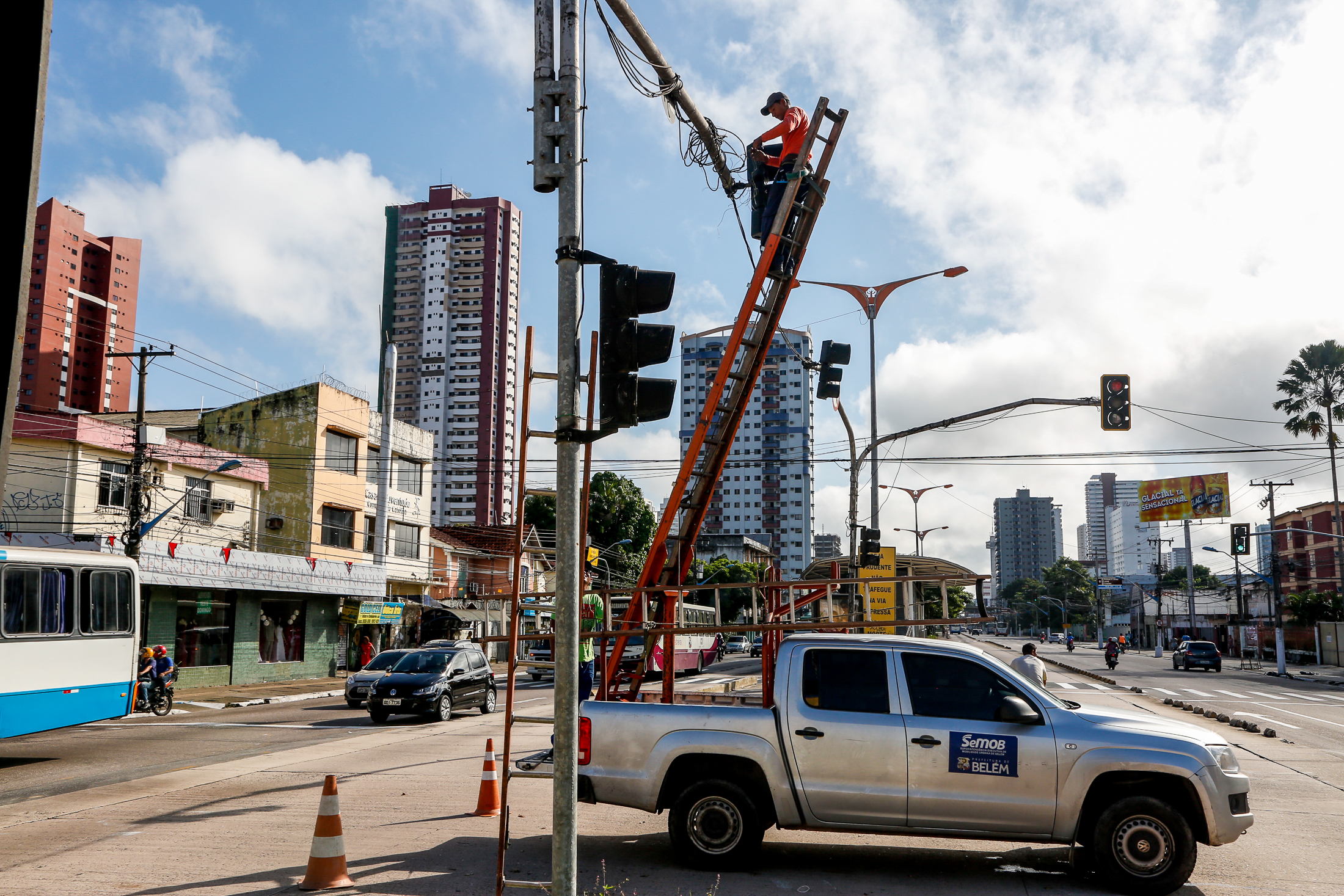 Travessa Humaitá já tem primeiro trecho com sentido único