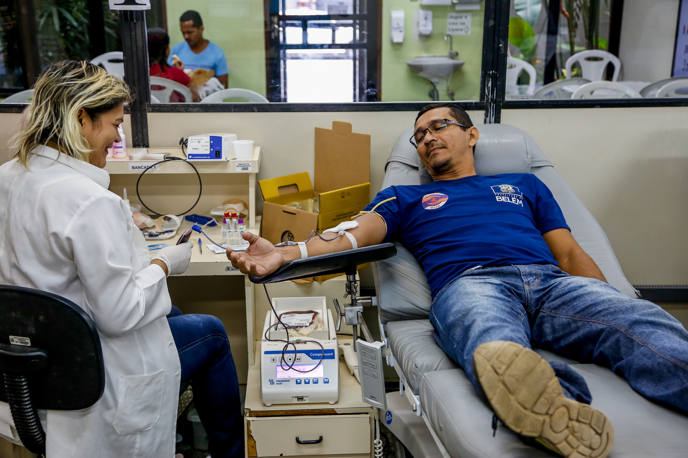 Voluntários da Defesa Civil Municipal doam sangue ao Hemopa