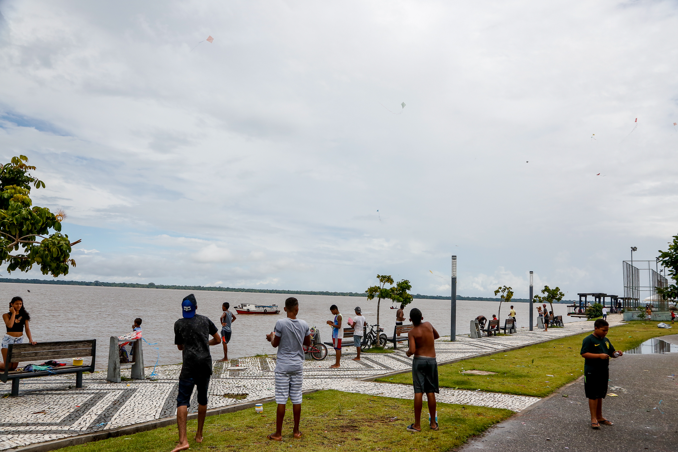 Terceiro Festival de Pipas enche o céu de Belém de cor