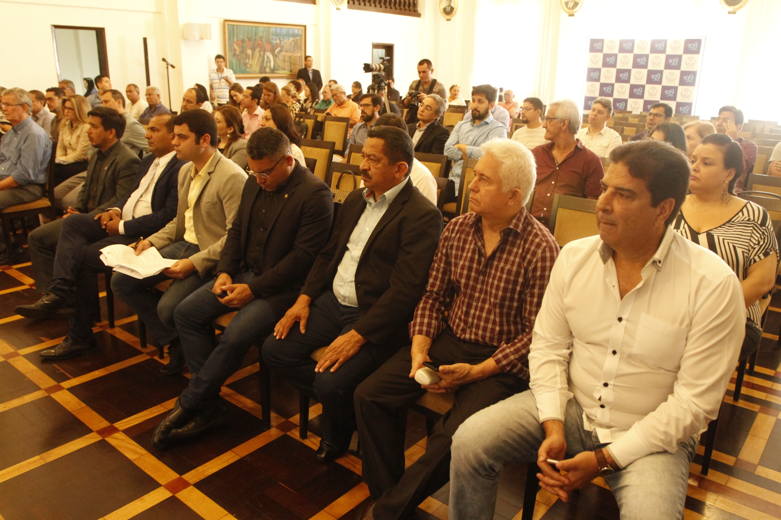 Segunda audiência pública discute decreto de instalação de passarelas particulares