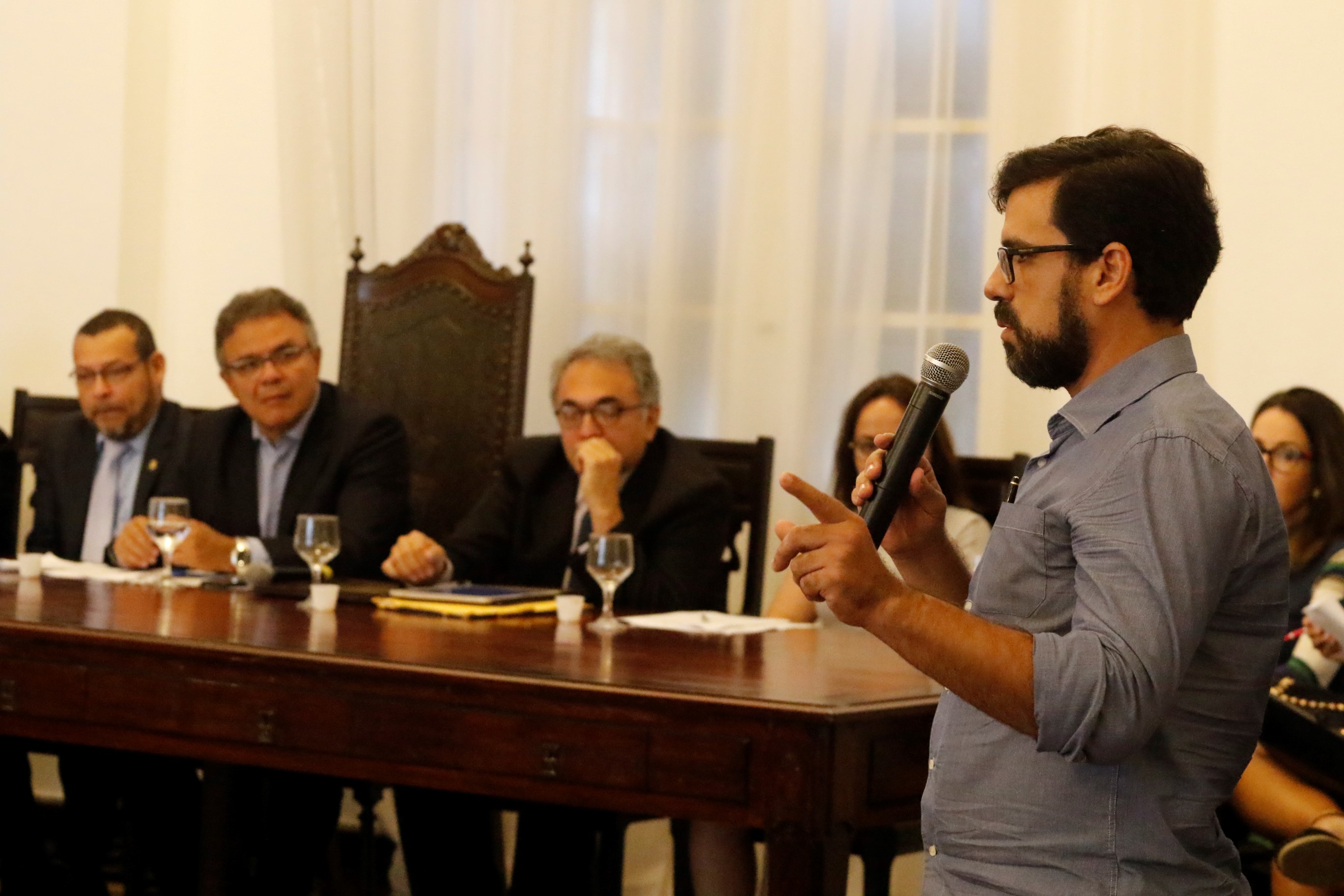 Alteração da norma para construção de passarelas particulares é debatida