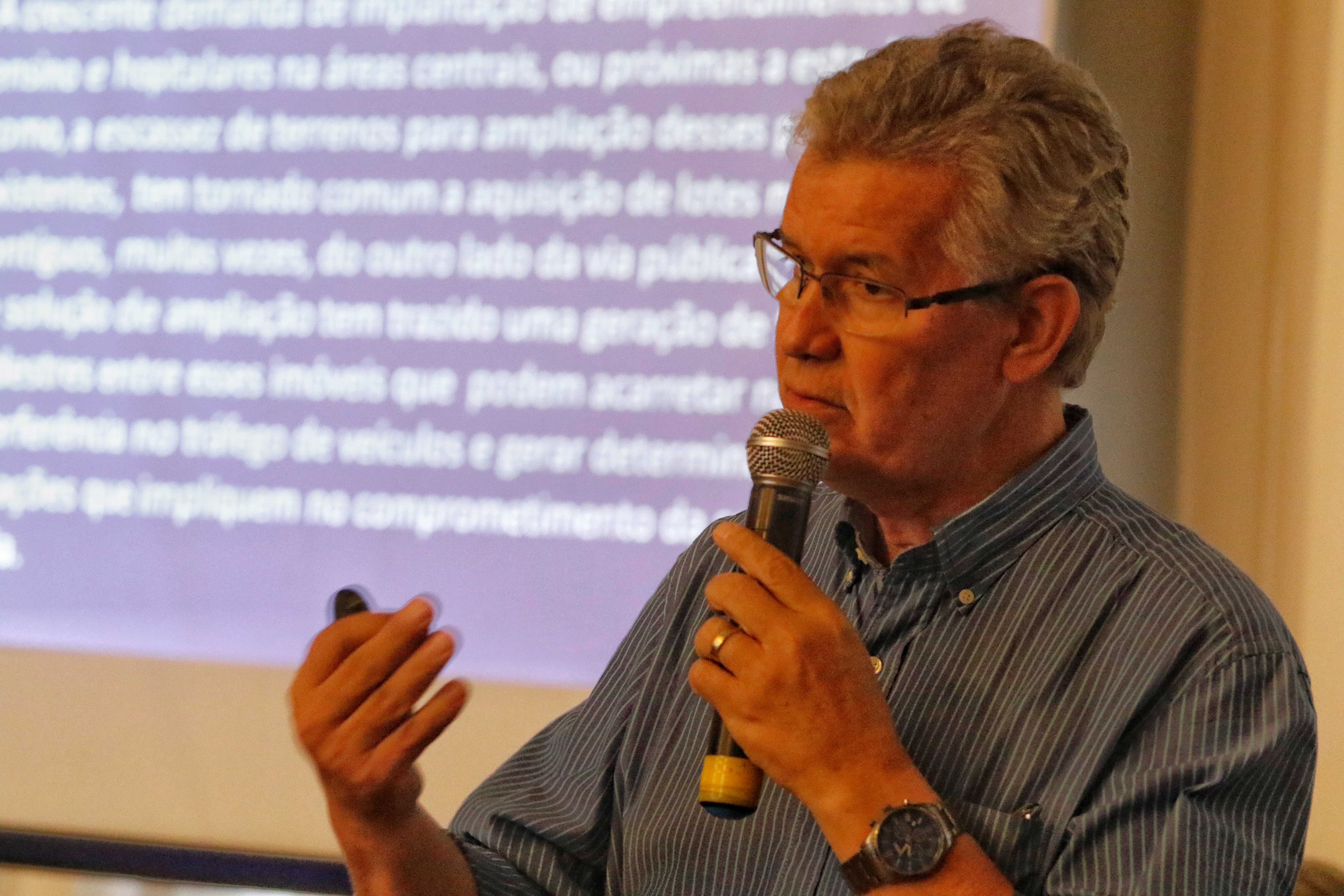 Alteração da norma para construção de passarelas particulares é debatida