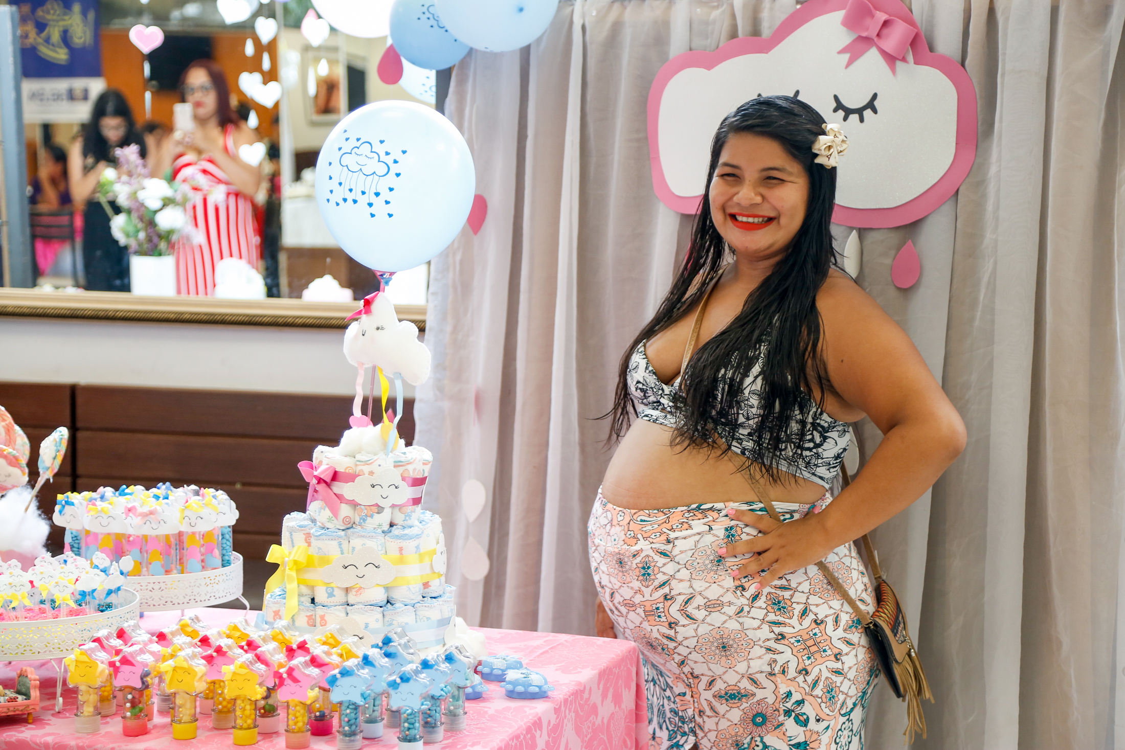 Mais de 100 grávidas têm chá coletivo na Semana do Bebê