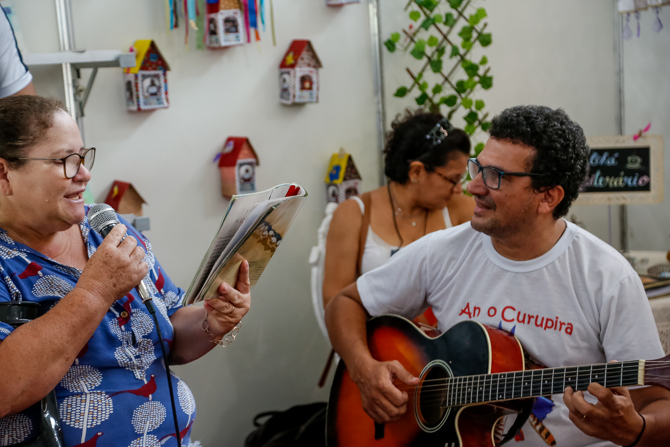 Estande da Semec na Feira Pan-Amazônica do Livro tem programação variada e gratuita