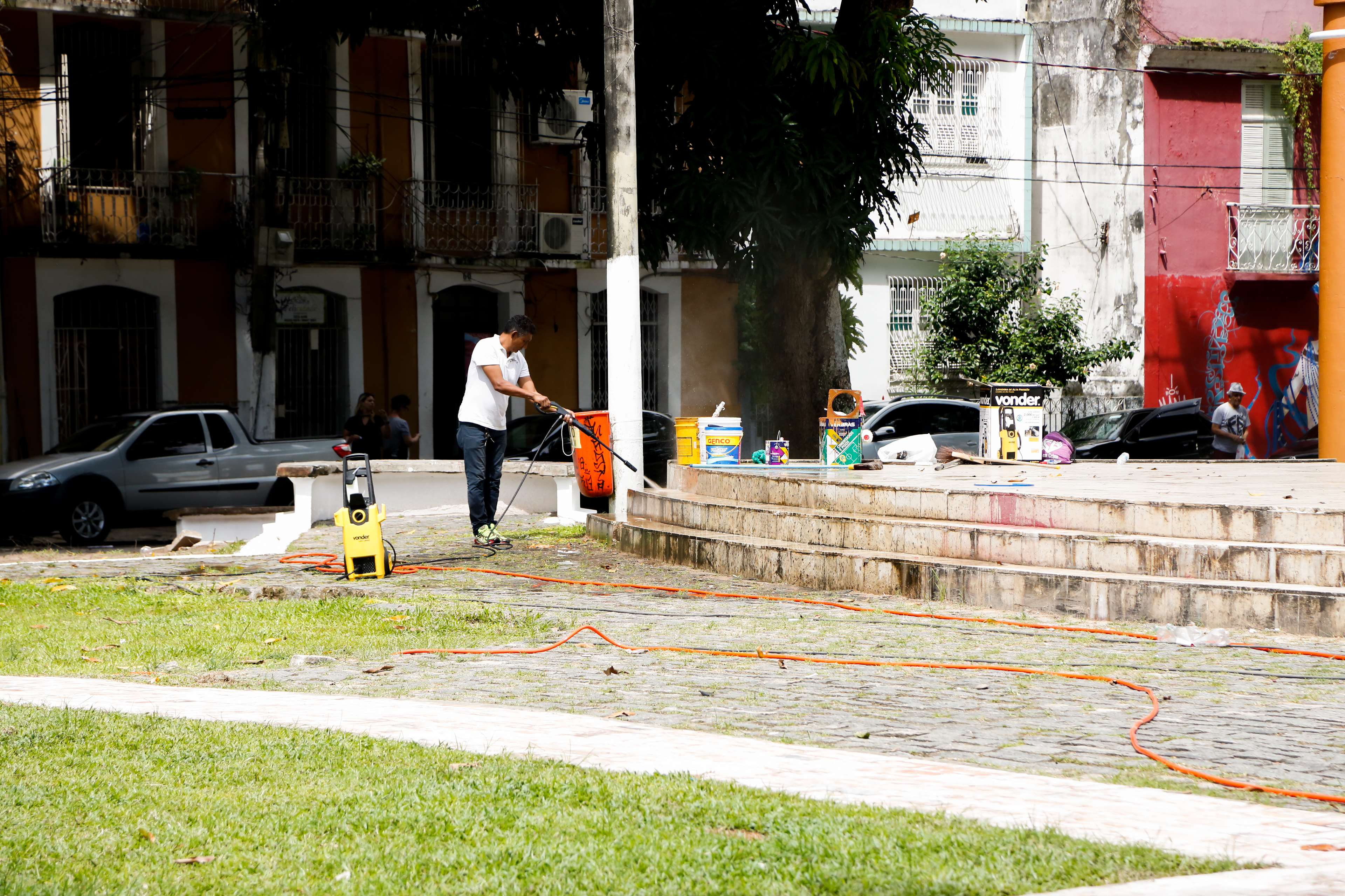 Praças do Centro Histórico de Belém recebem ações de melhorias