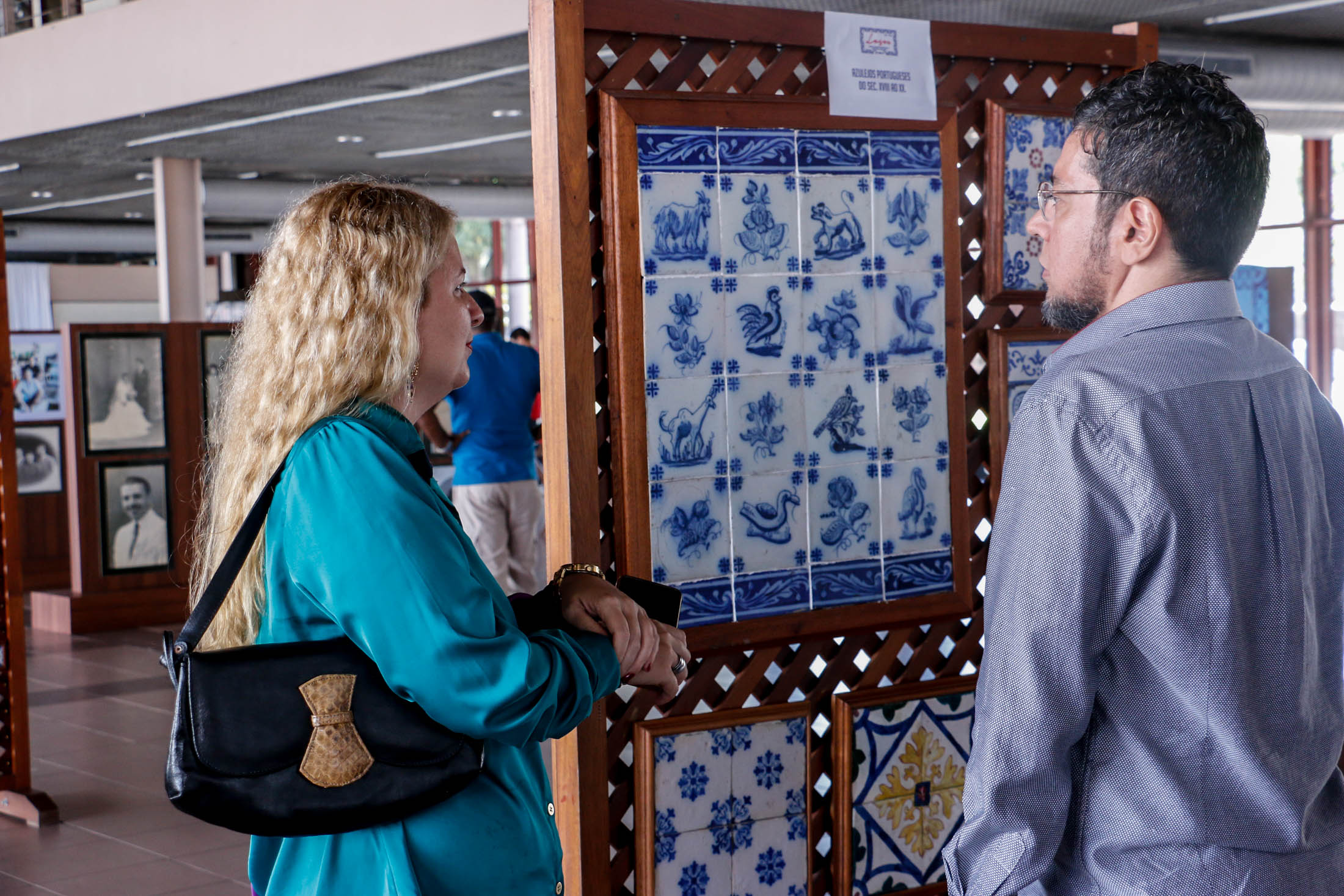 Exposição de azulejos portugueses encanta visitantes