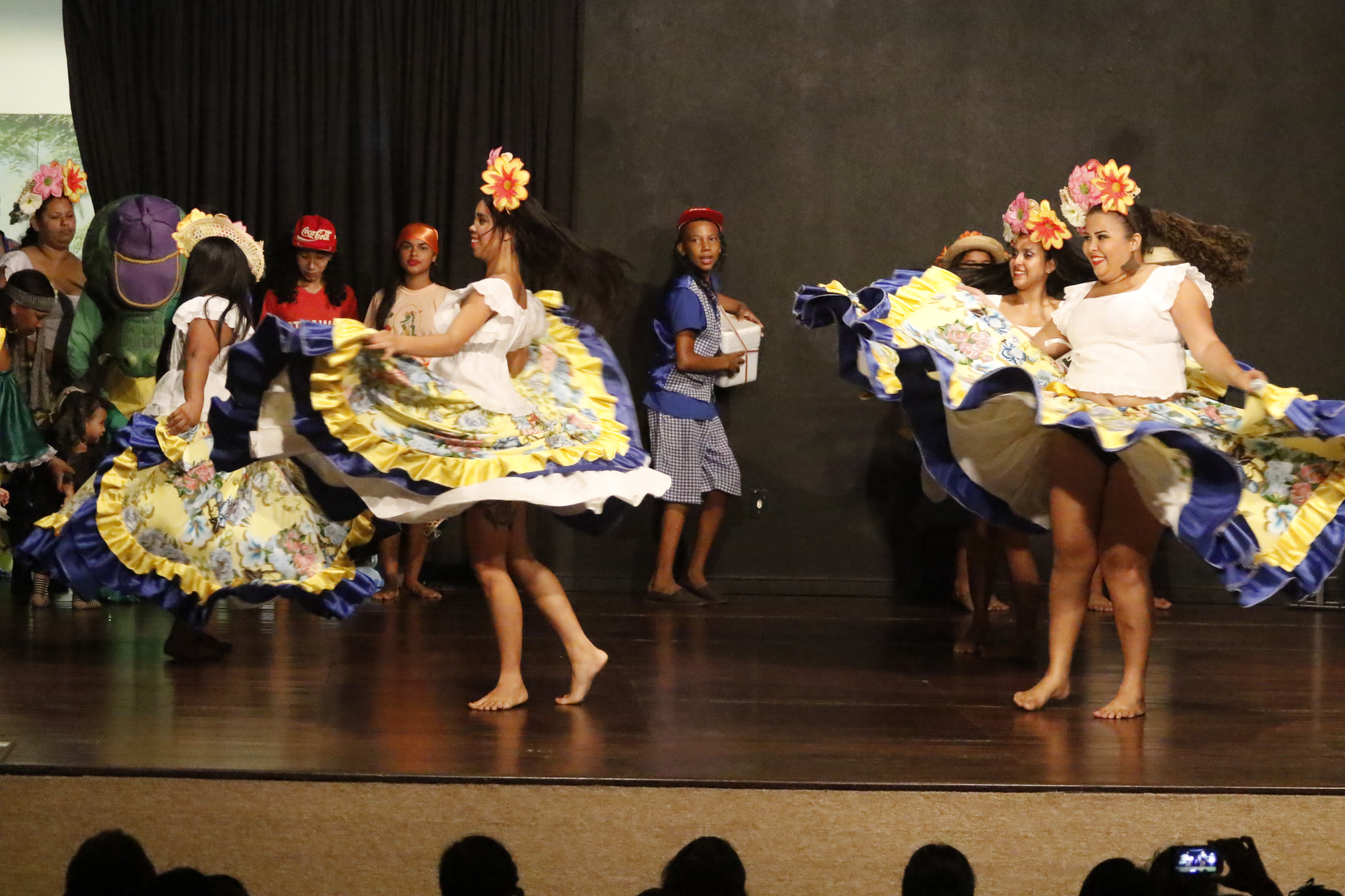 “Arraiá da Capitá” começa em Belém com apresentação de cordões de bichos e pássaros juninos