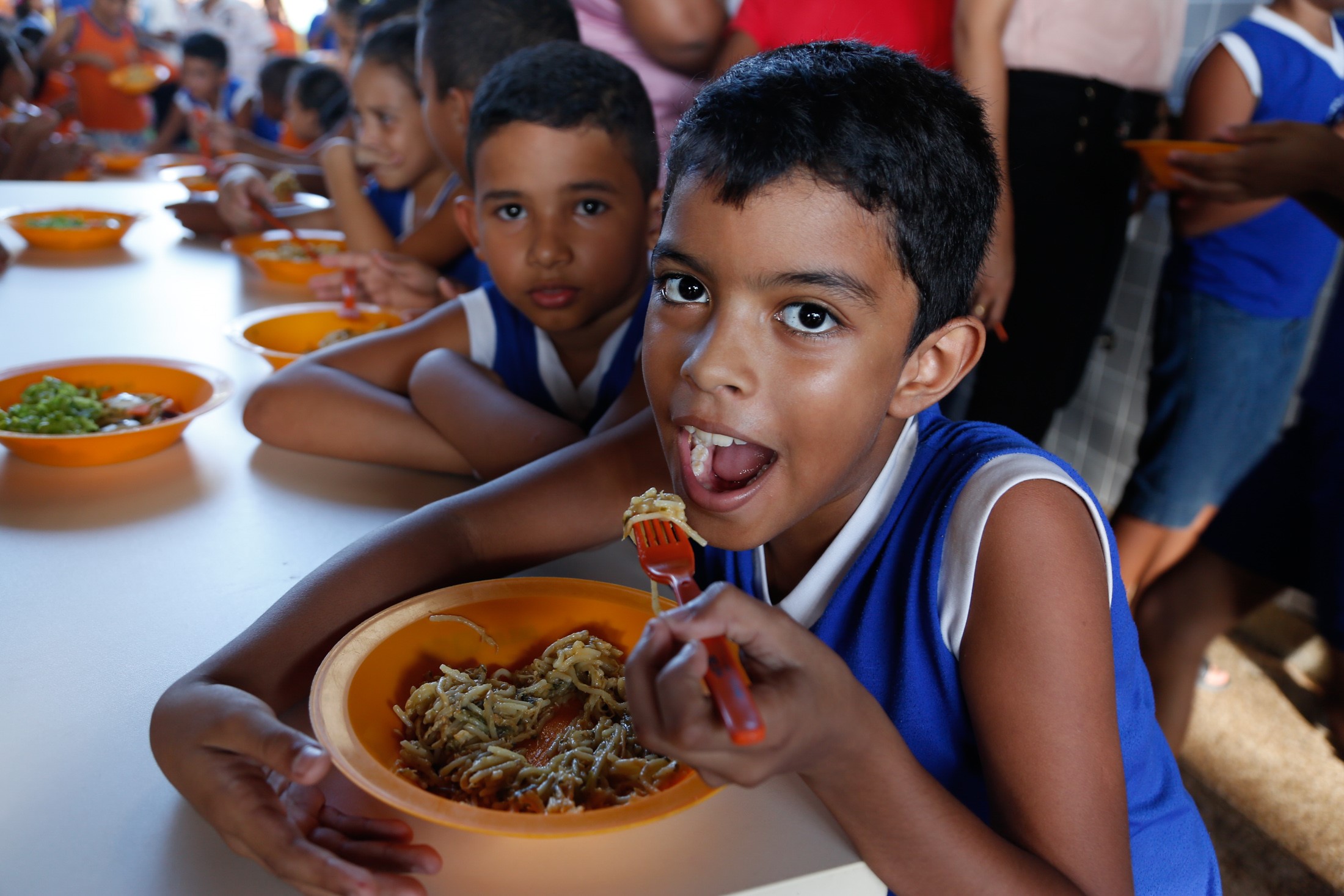 Merendeira da rede municipal representará o Norte em reality show
