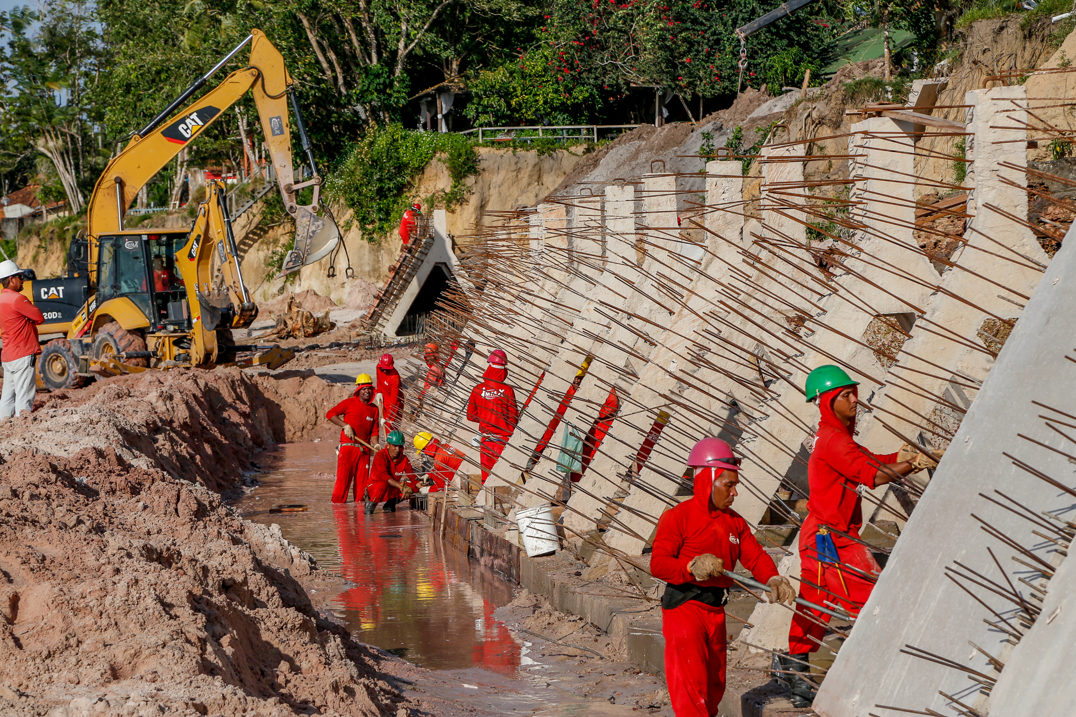 Ministro da Integração visita as obras de prevenção à erosão da orla de Mosqueiro