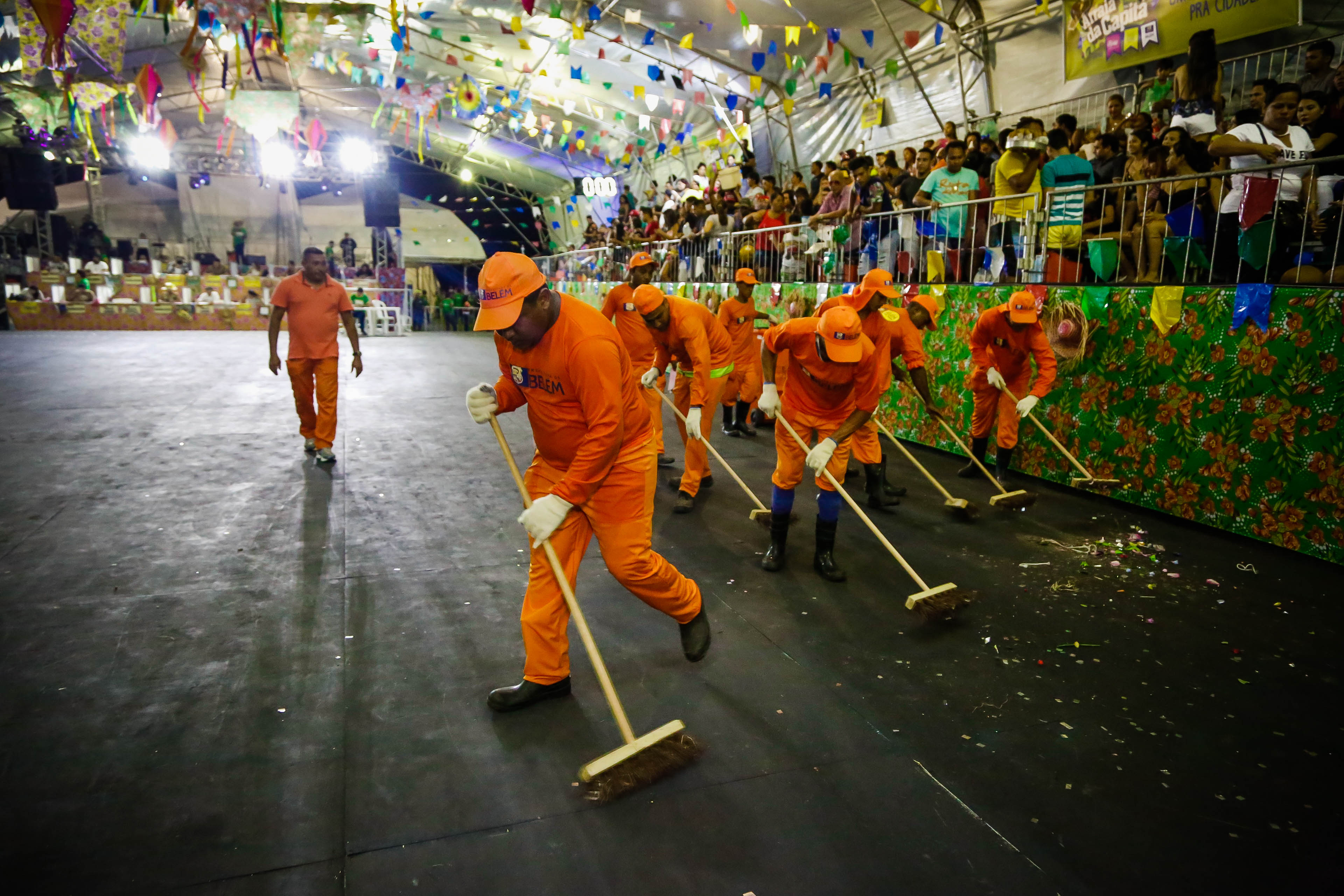 Arena do “Arraiá da Capitá” recebe centenas de pessoas no 2º dia de festas