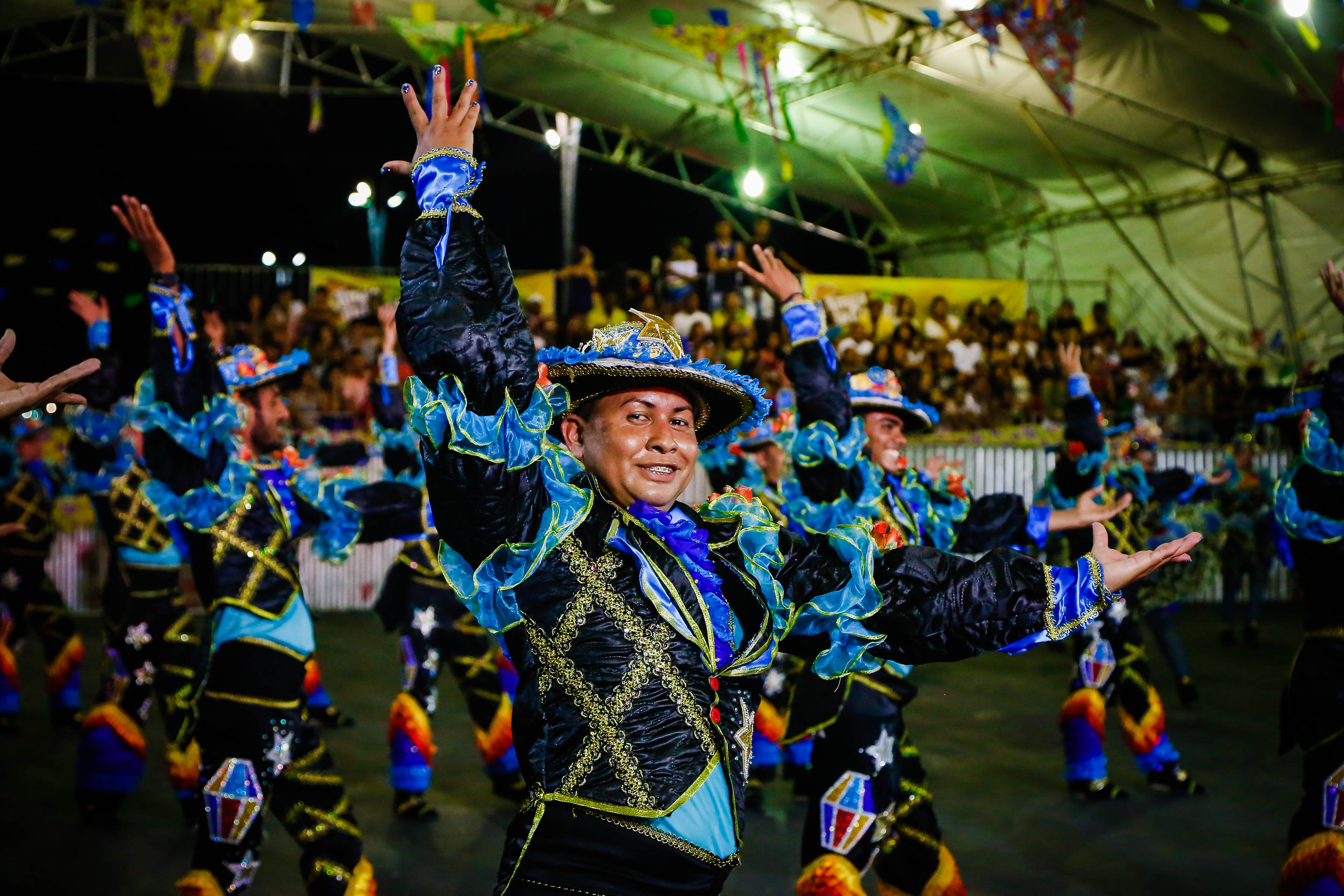 Arena do “Arraiá da Capitá” recebe centenas de pessoas no 2º dia de festas