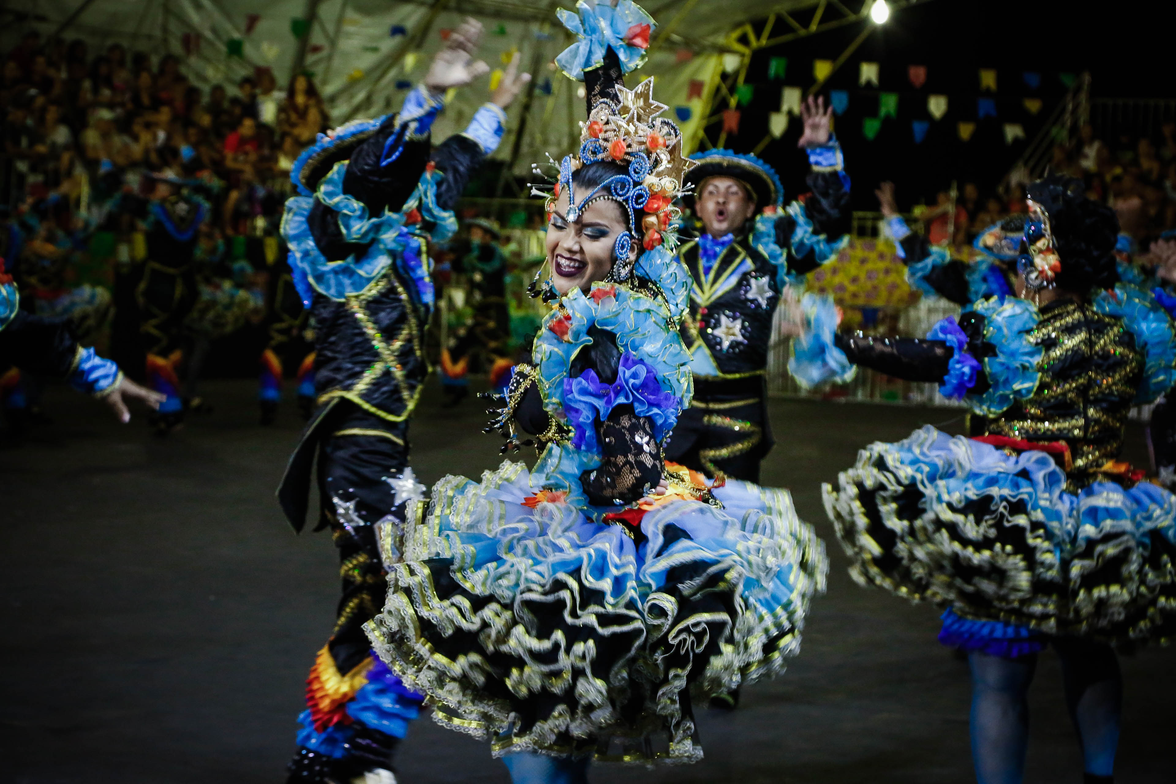 Arena do “Arraiá da Capitá” recebe centenas de pessoas no 2º dia de festas