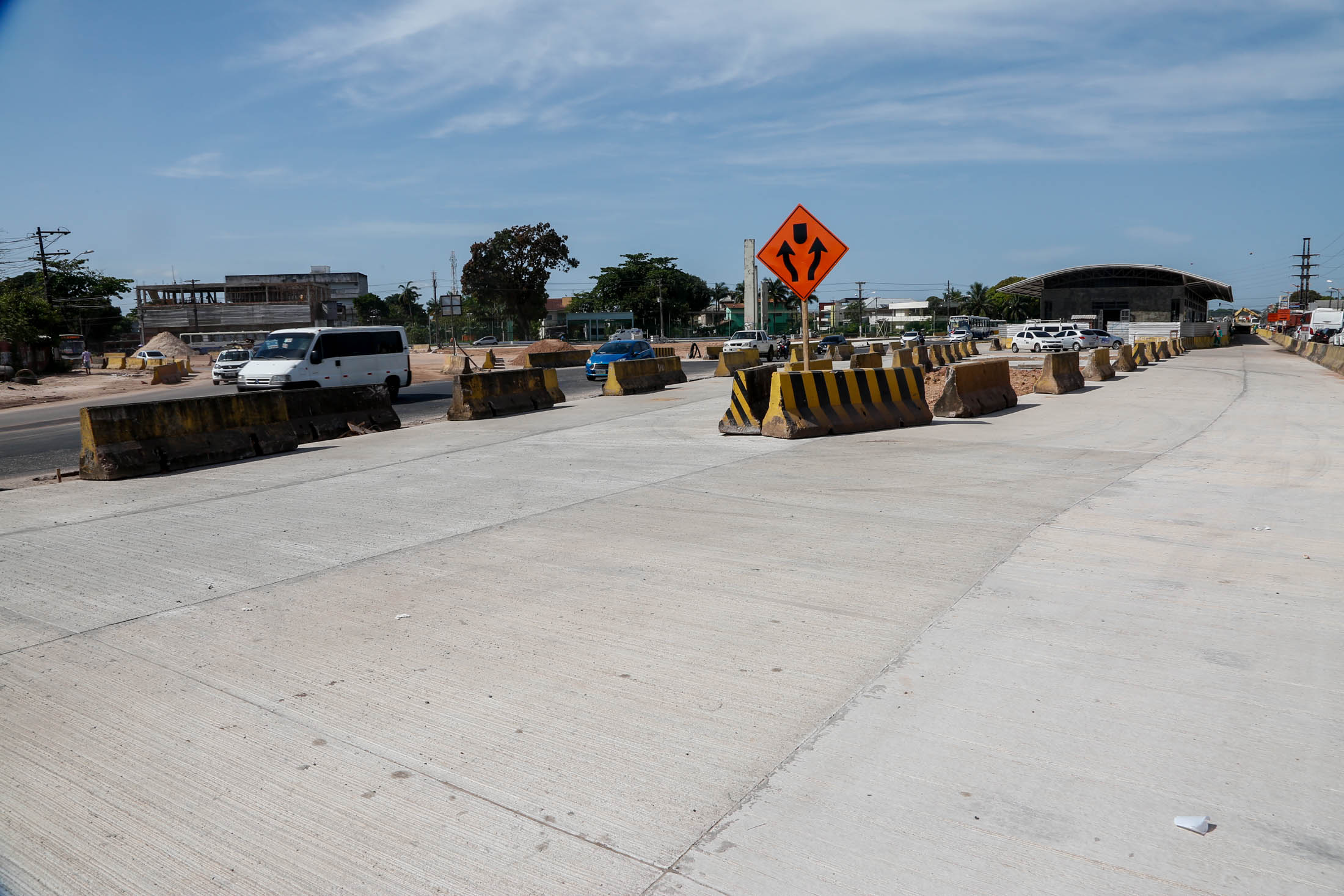 Começa novo desvio de trânsito para pavimentação da pista próximo ao Terminal Tapanã