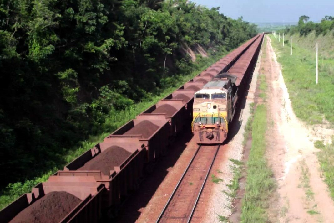 Governo do Pará estuda medidas para garantir recursos da Ferrovia Carajás