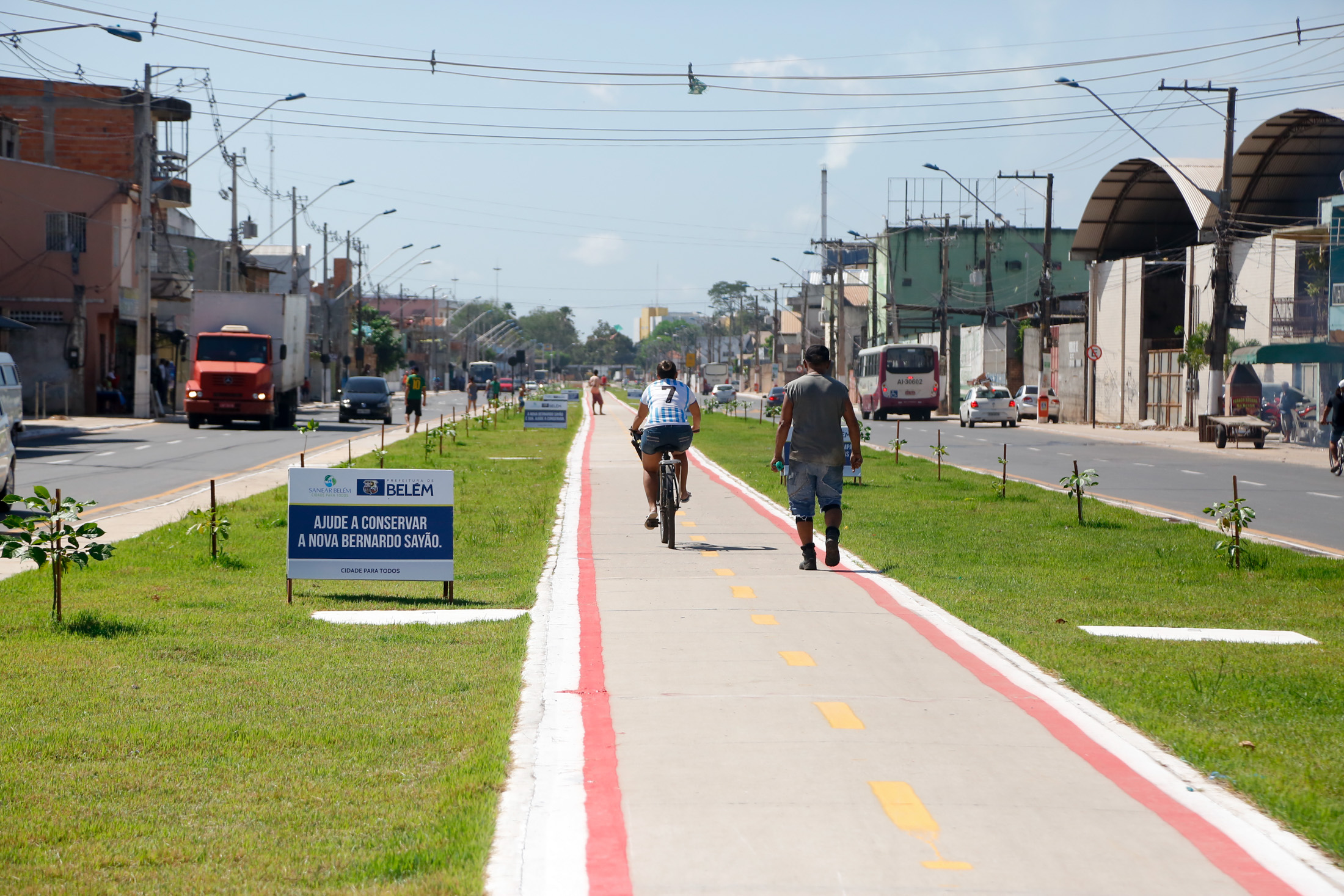 Ciclovias e programa de educação estimulam o uso da bicicleta