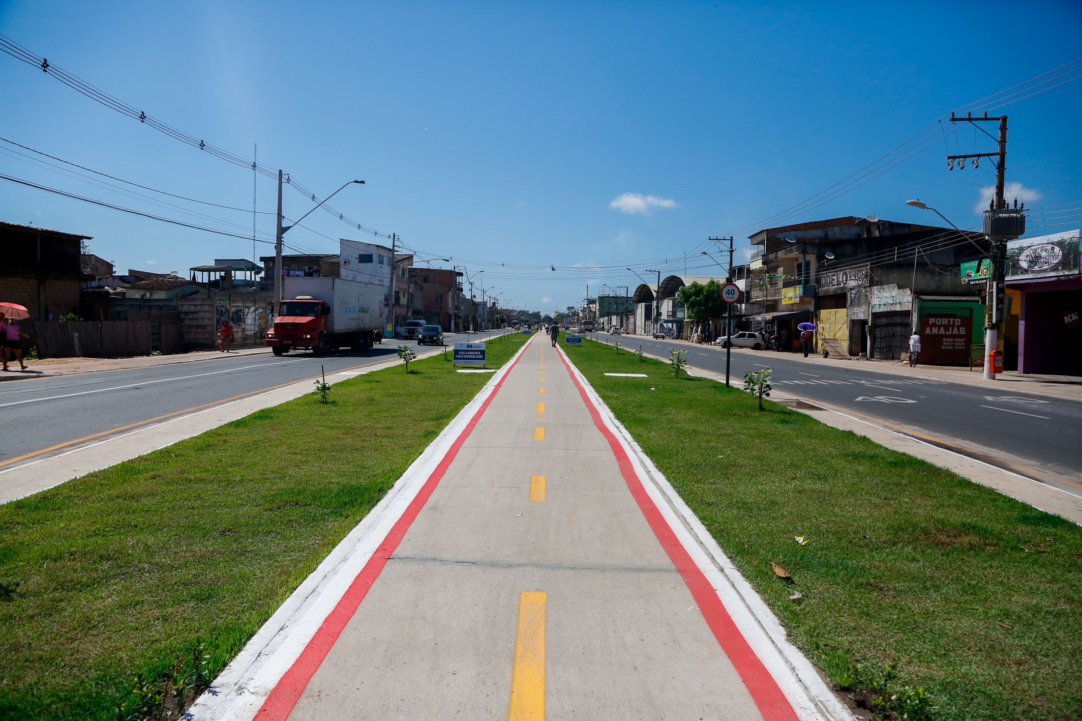 Ciclovias e programa de educação estimulam o uso da bicicleta