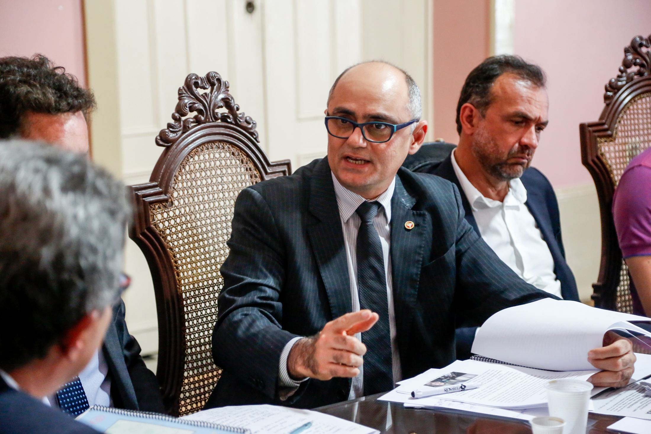 Prefeitura de Belém impõe condição para tirar crianças venezuelanas das ruas
