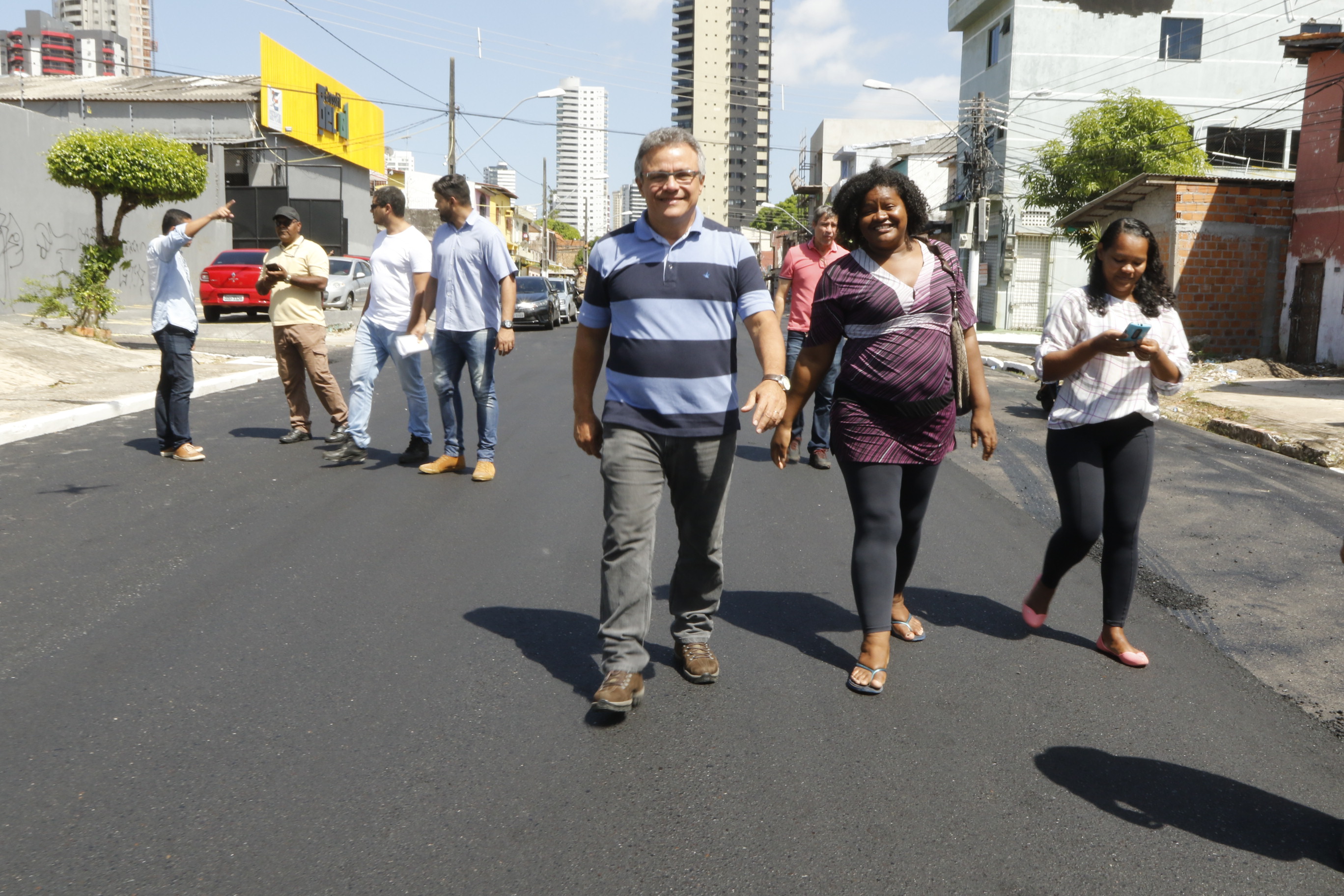 Prefeitura de Belém realiza obras de drenagem e pavimentação por toda a cidade