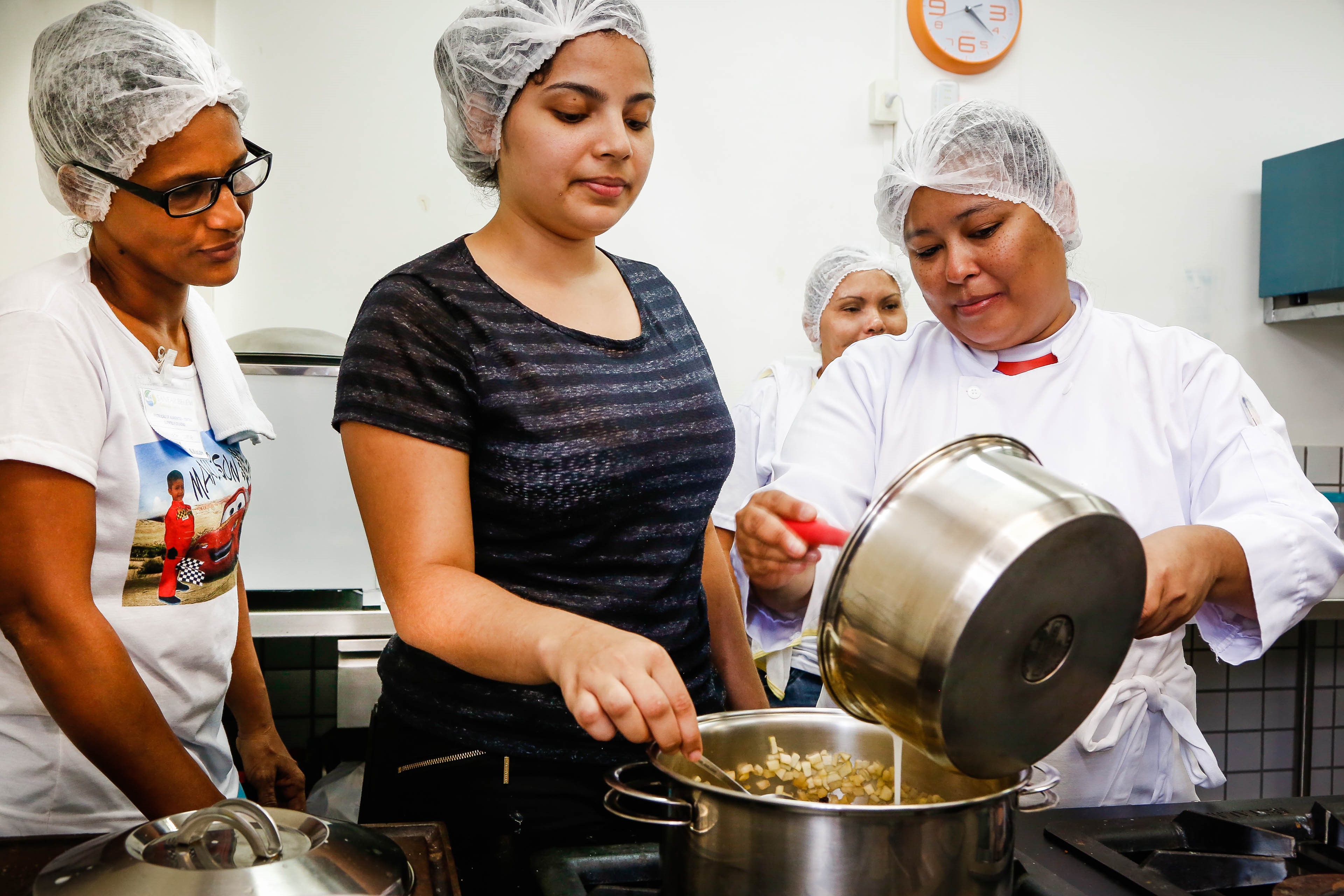 Comunidades da Bacia da Estrada Nova receberão mais de 50 cursos gratuitos