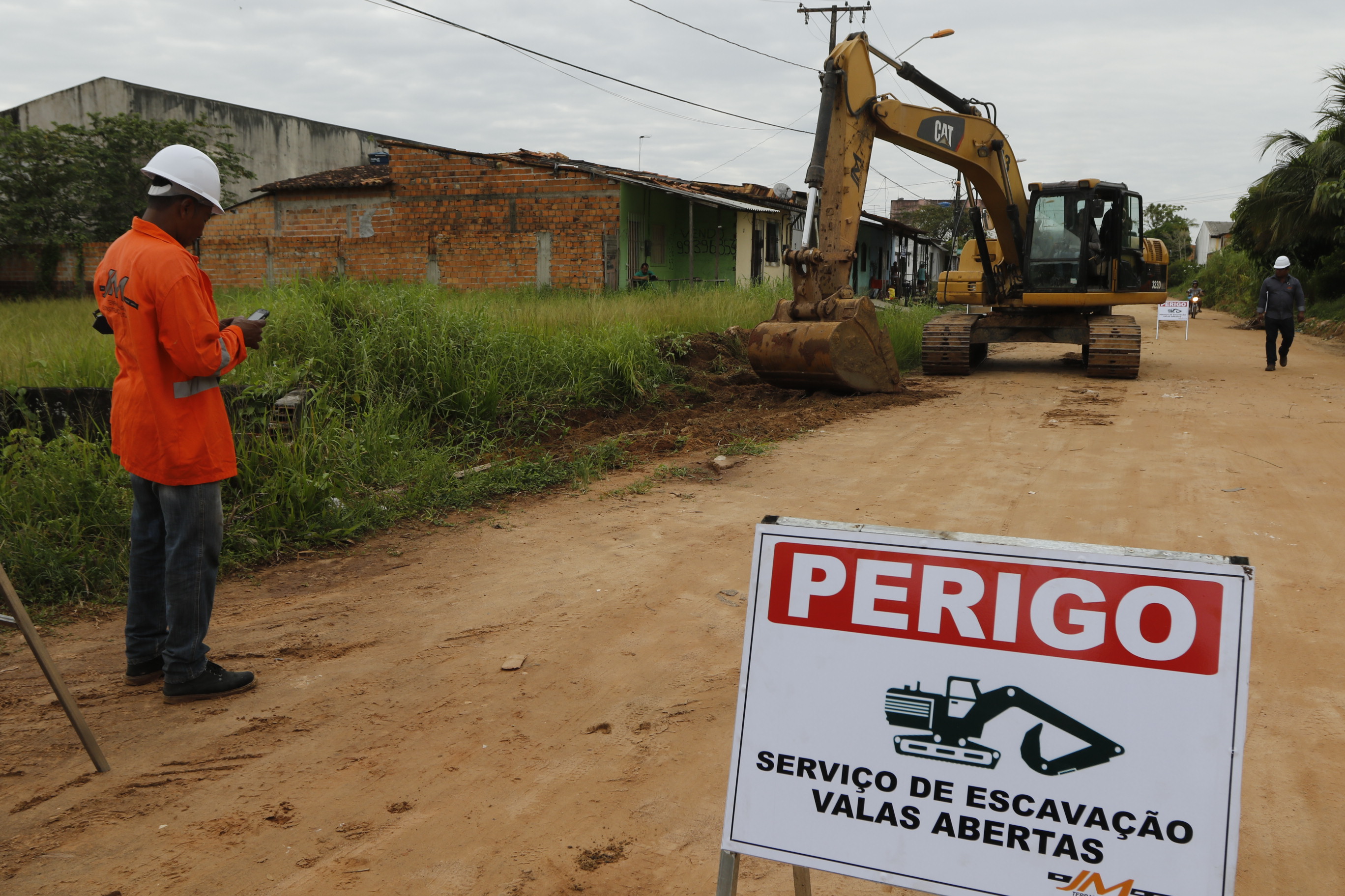 Prefeitura de Belém avança com obras de saneamento no Coqueiro e em Canudos