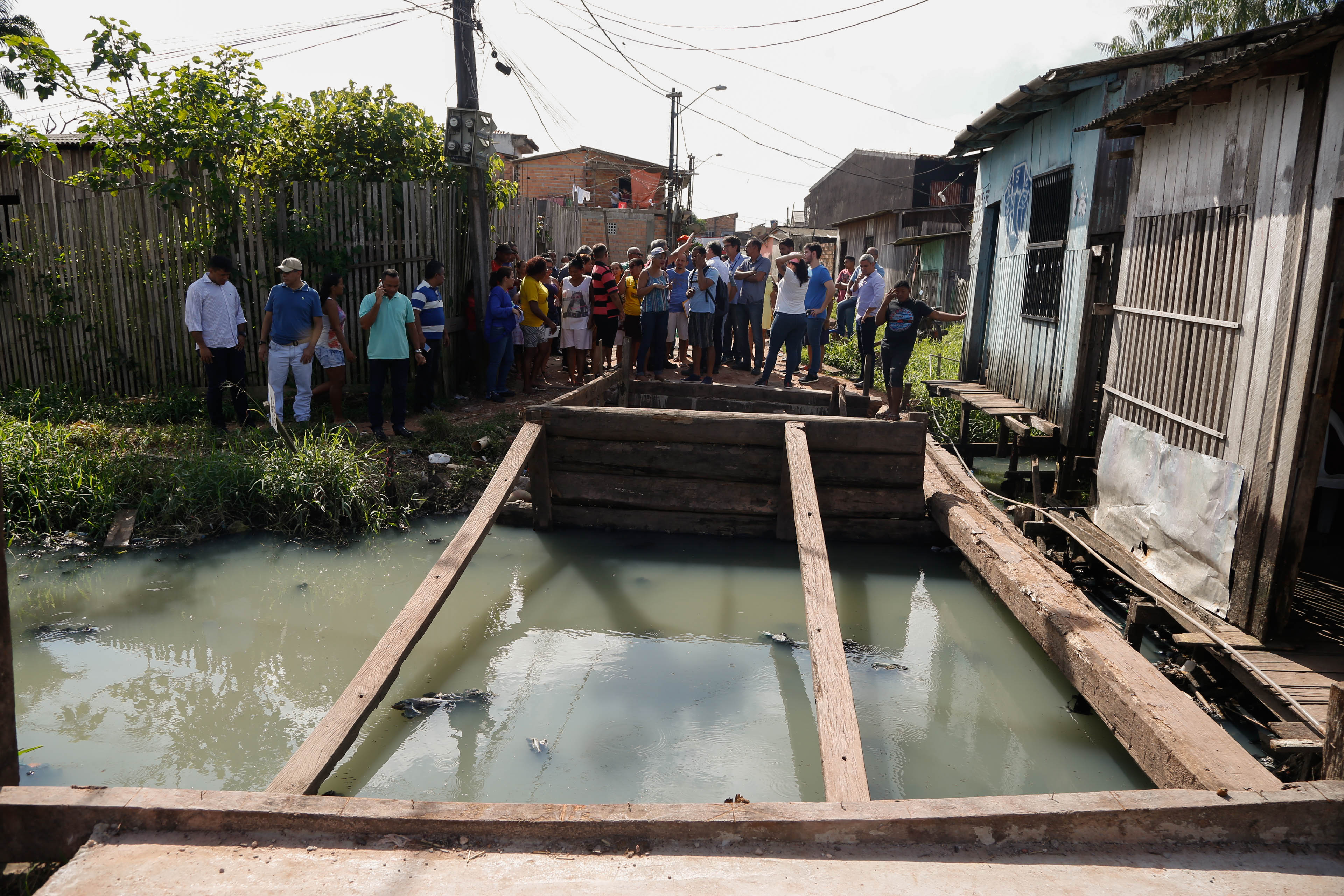 Obras de saneamento beneficiam moradores do Tapanã