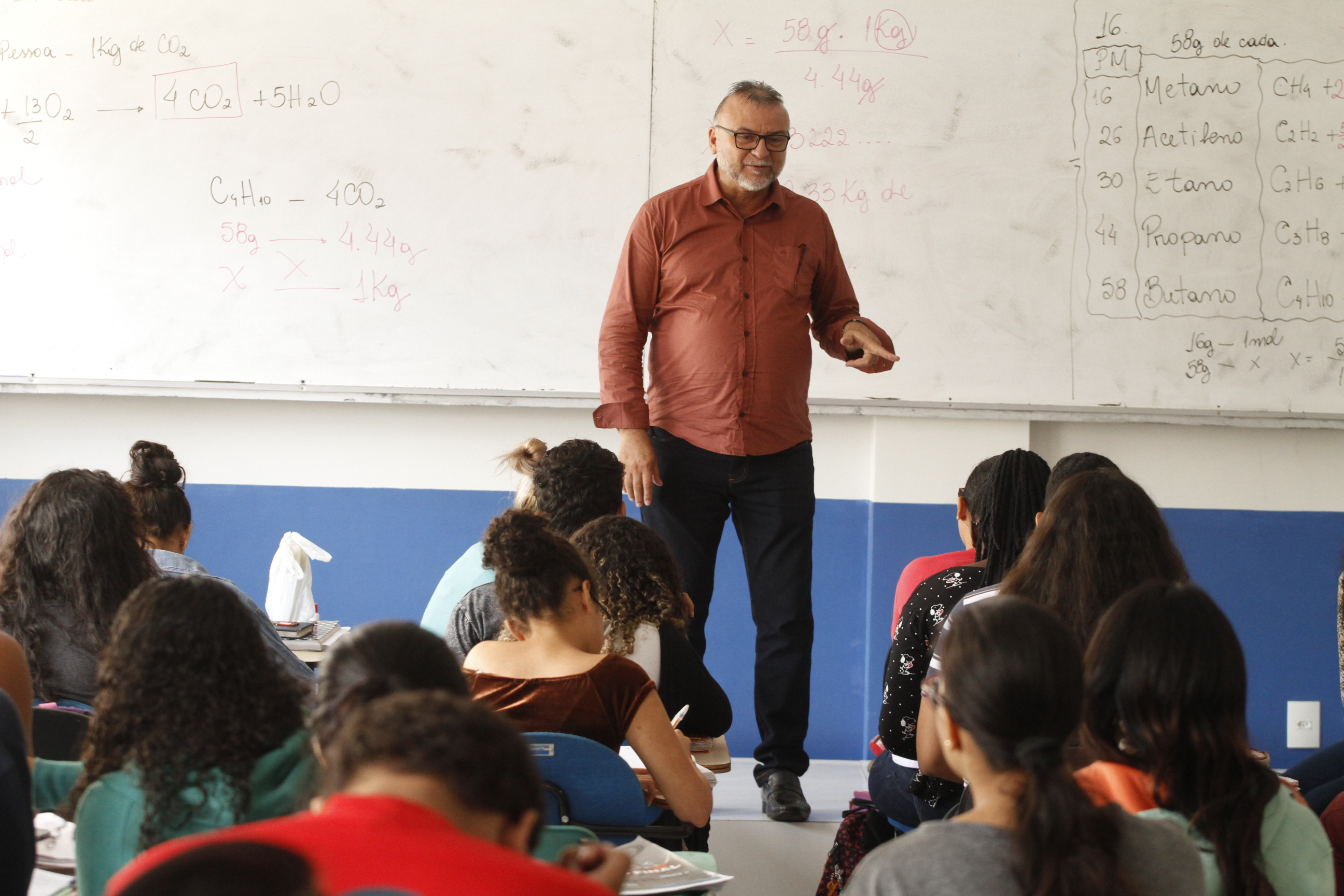 Cursinho Municipal dá início a turma preparatória exclusiva às escolas militares