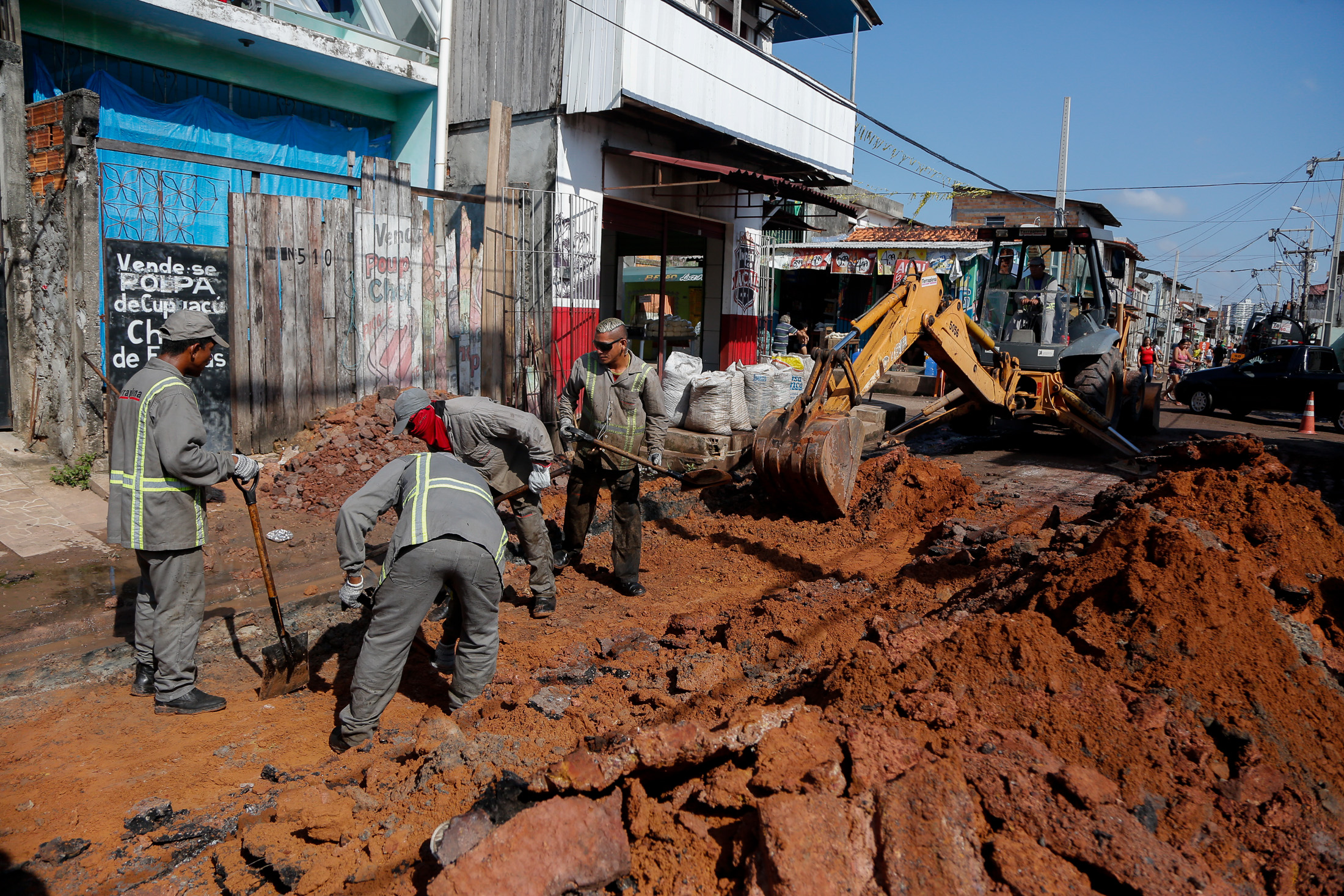 Obras de saneamento chegam aos bairros da Terra Firme e Sacramenta