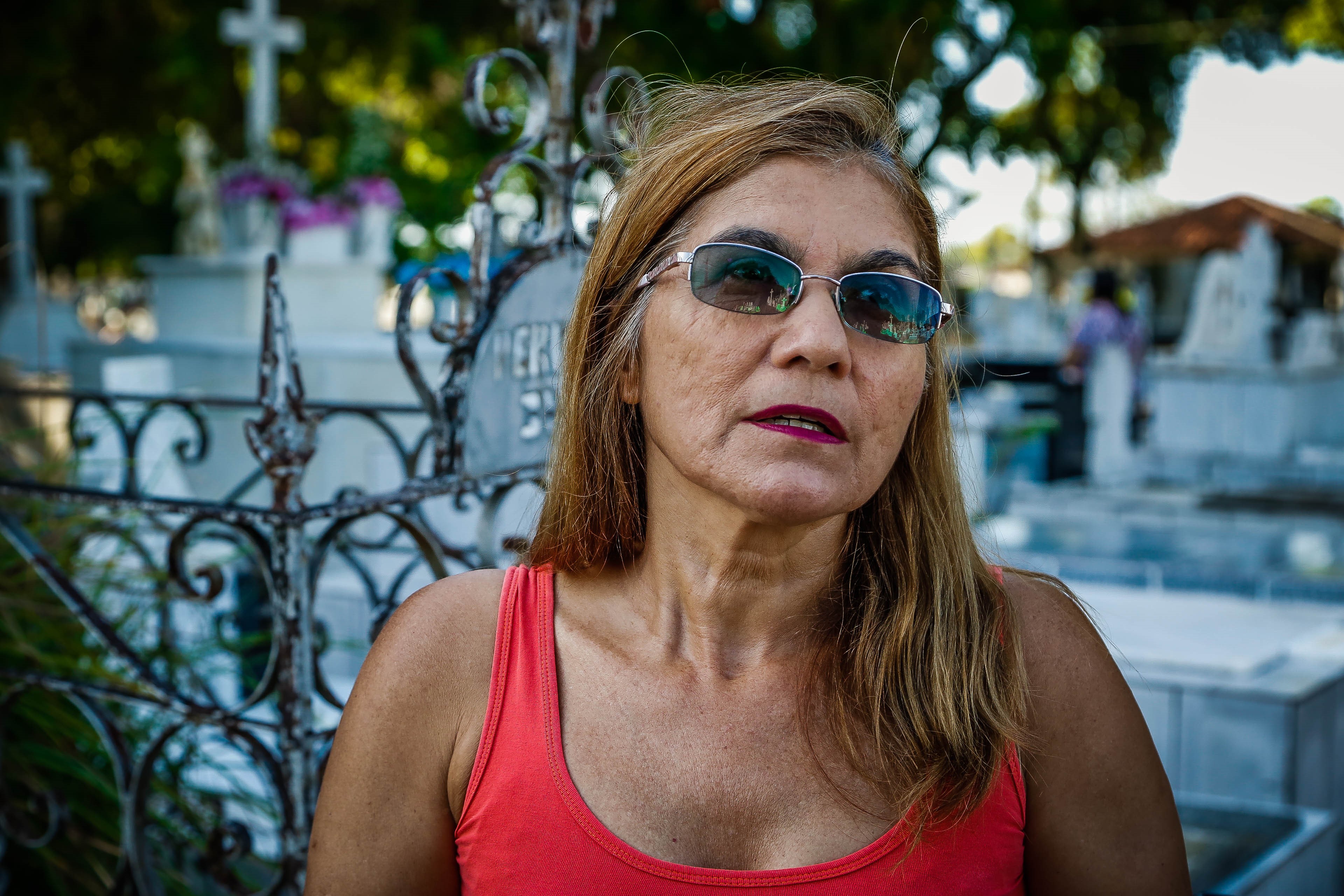 Cemitérios de Belém têm domingo tranquilo no Dia dos Pais