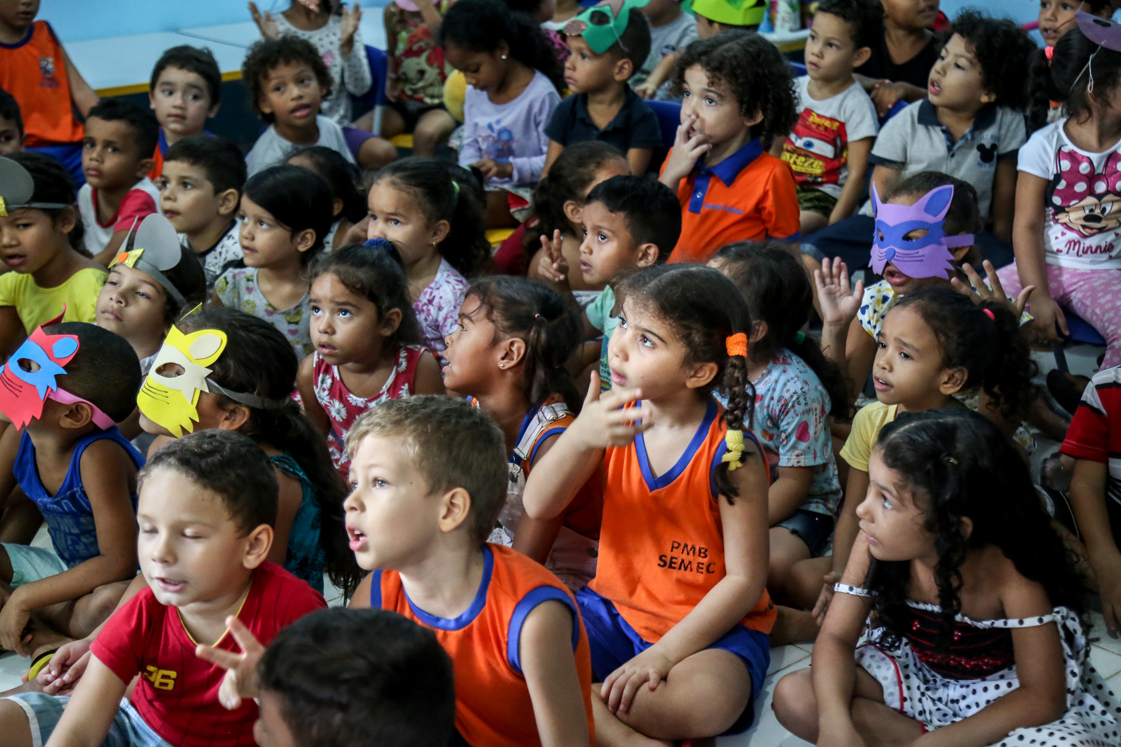Projeto Baú das Histórias leva literatura a alunos da educação infantil