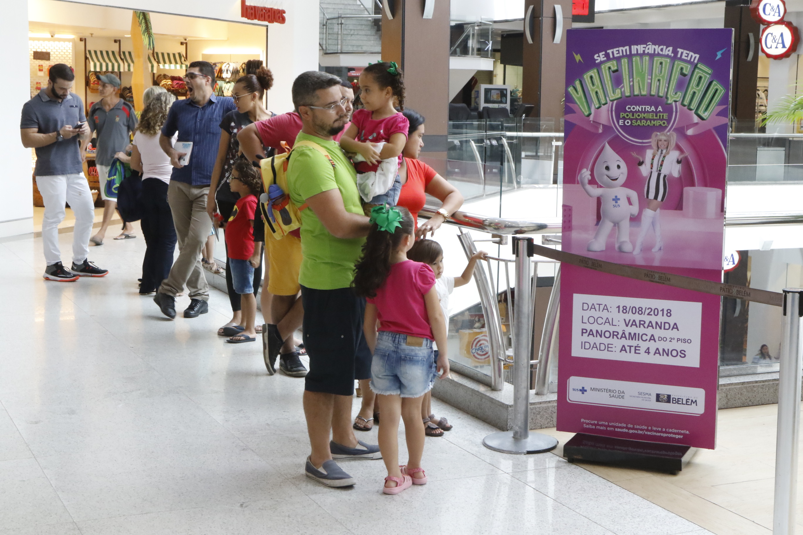 Dia D mobiliza pais a vacinarem os filhos contra o sarampo e a poliomielite em Belém