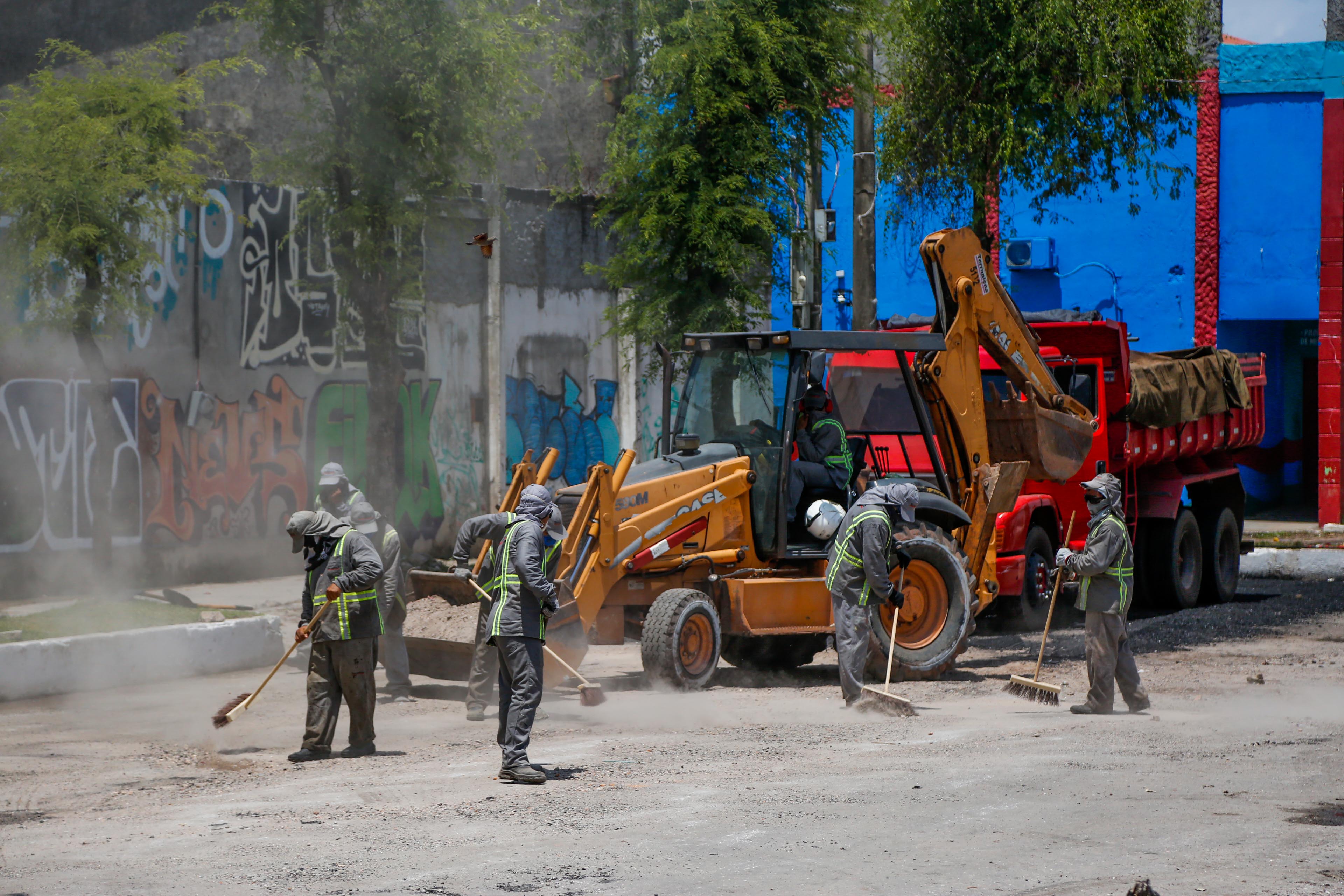 Obras de recuperação e asfaltamento de vias em Belém continuam em ritmo acelerado 